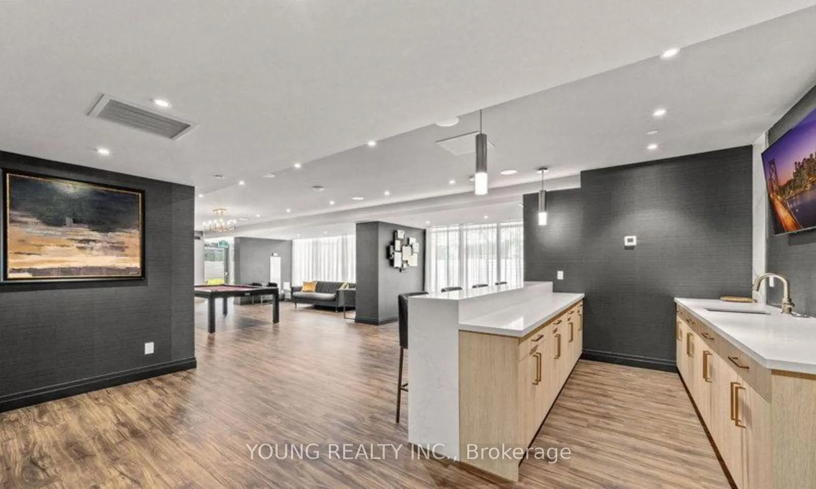 621 Sheppard Avenue E #737