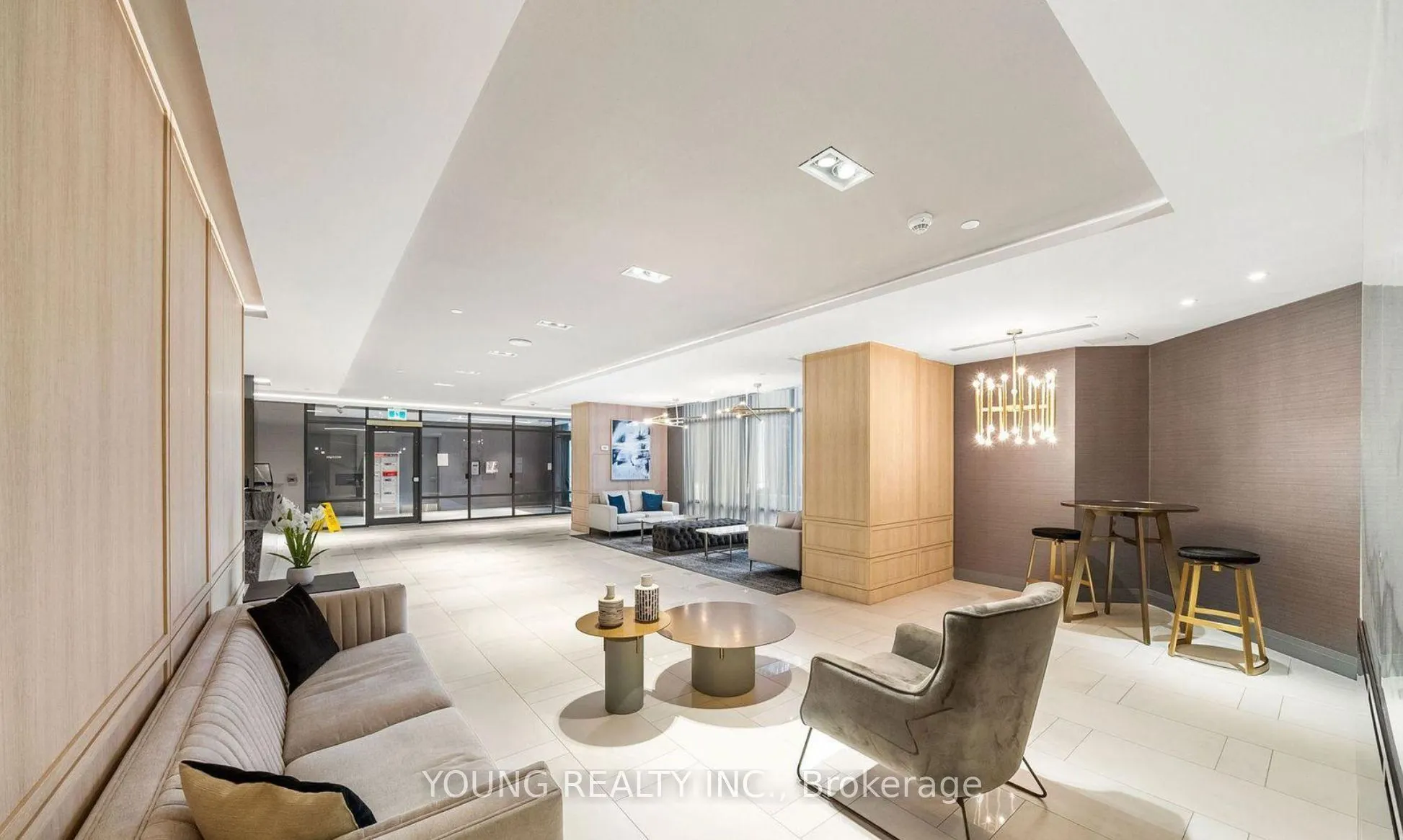 621 Sheppard Avenue E #737