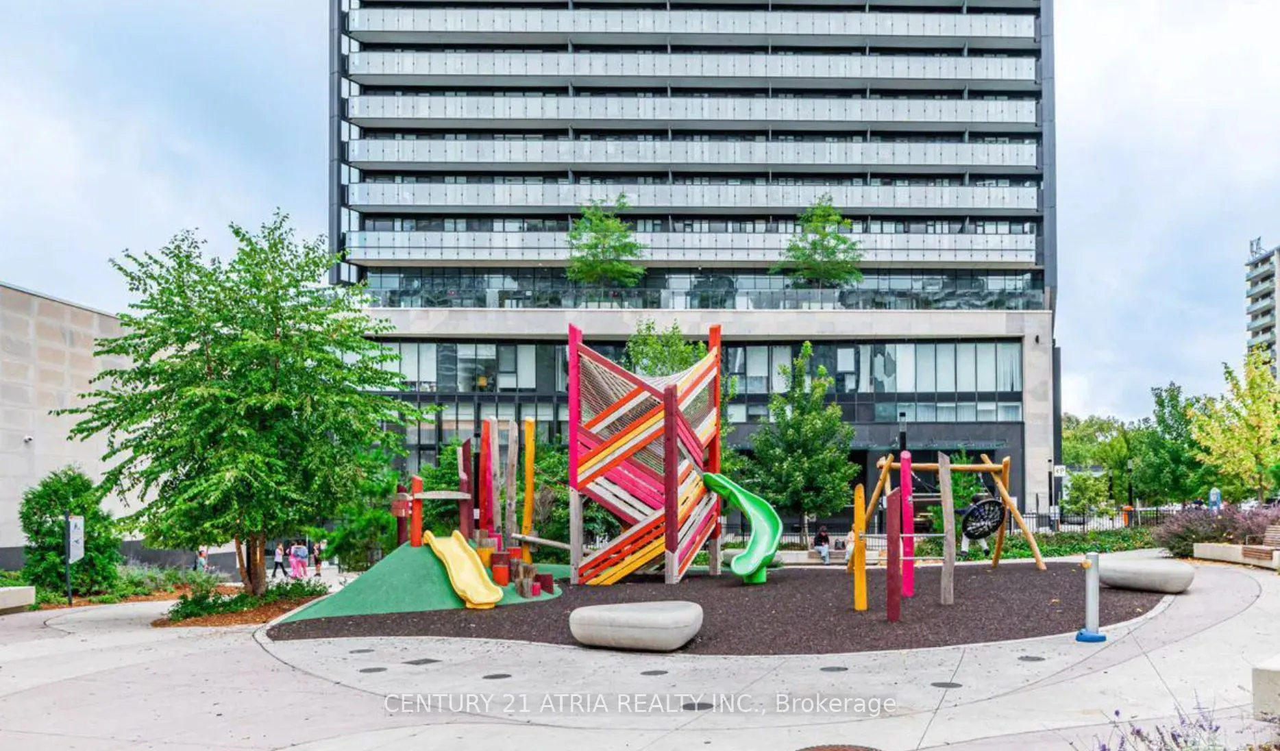 575 Bloor Street E #3201