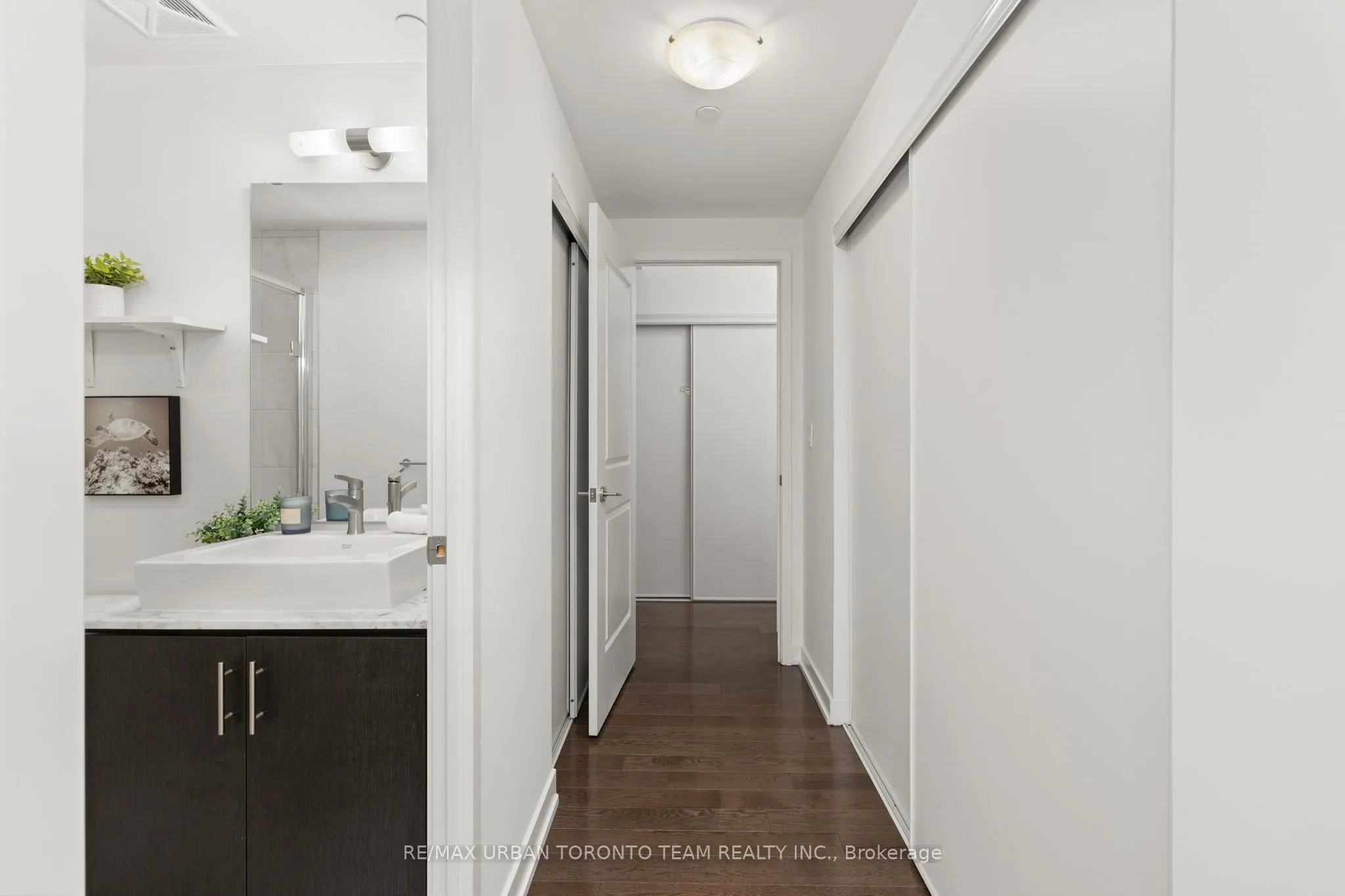1 The Esplanade Avenue #2104