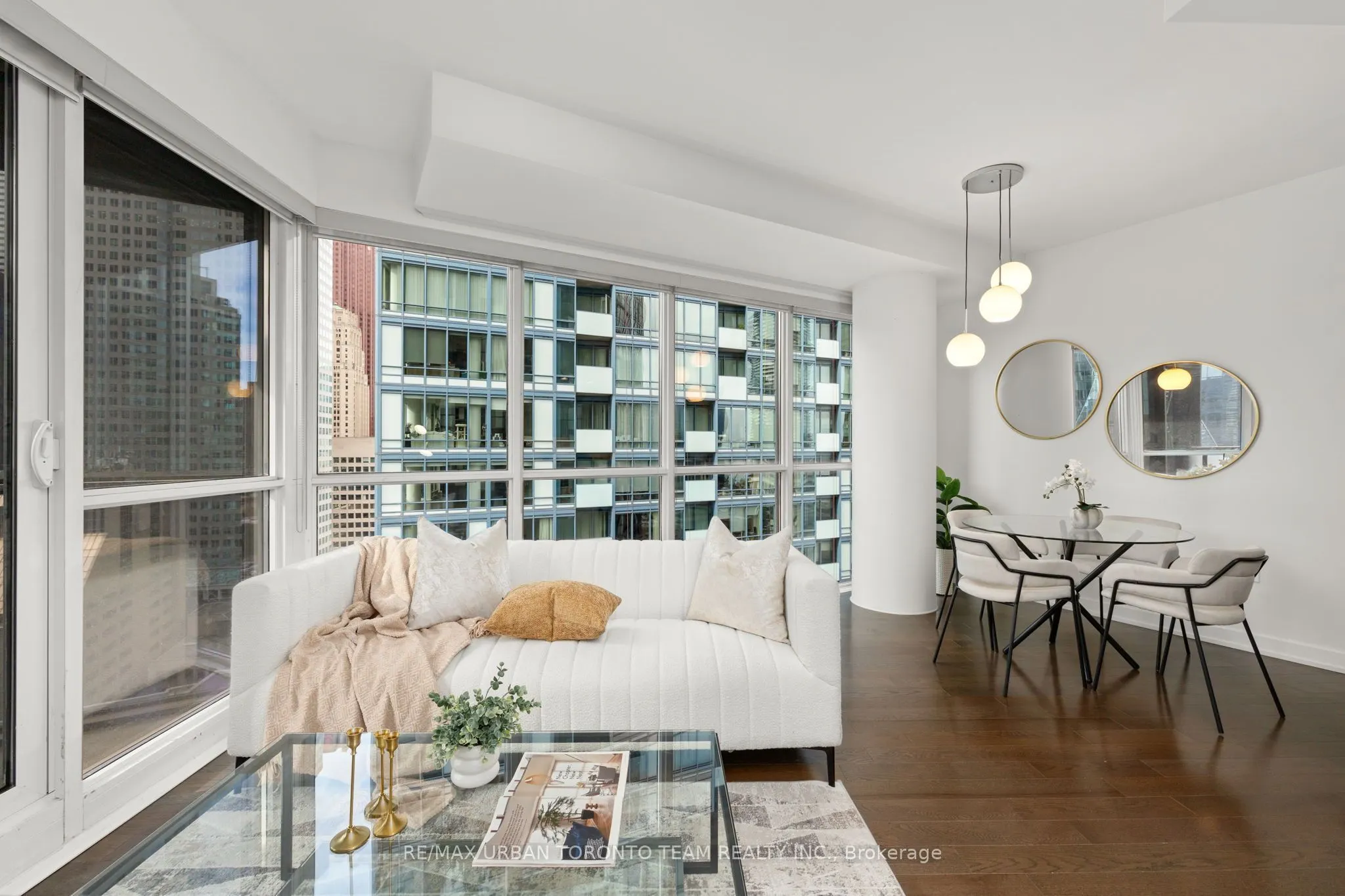 1 The Esplanade Avenue #2104