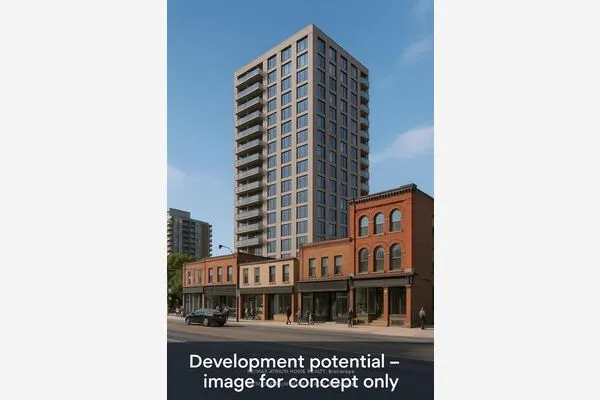 359 Spadina Avenue