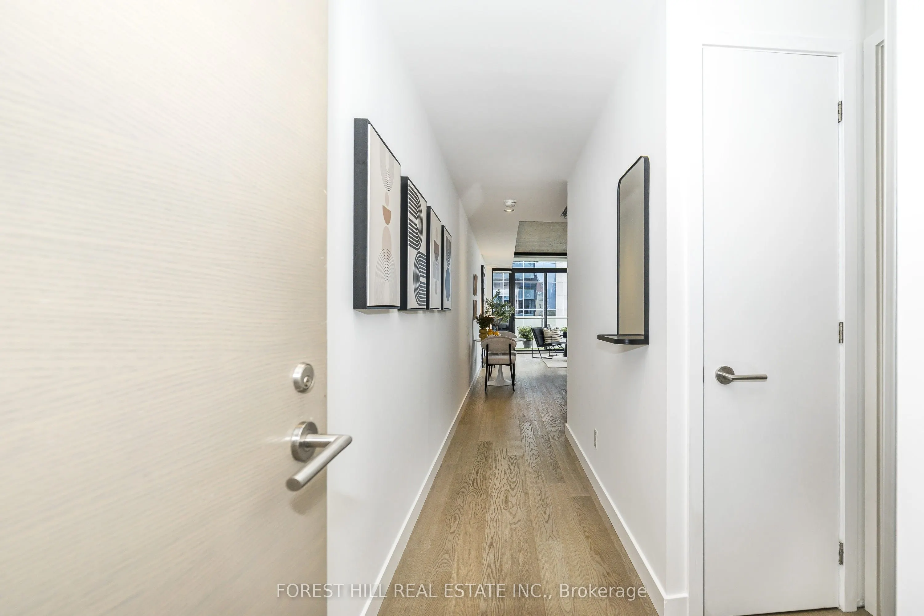 25 Stafford Street #611