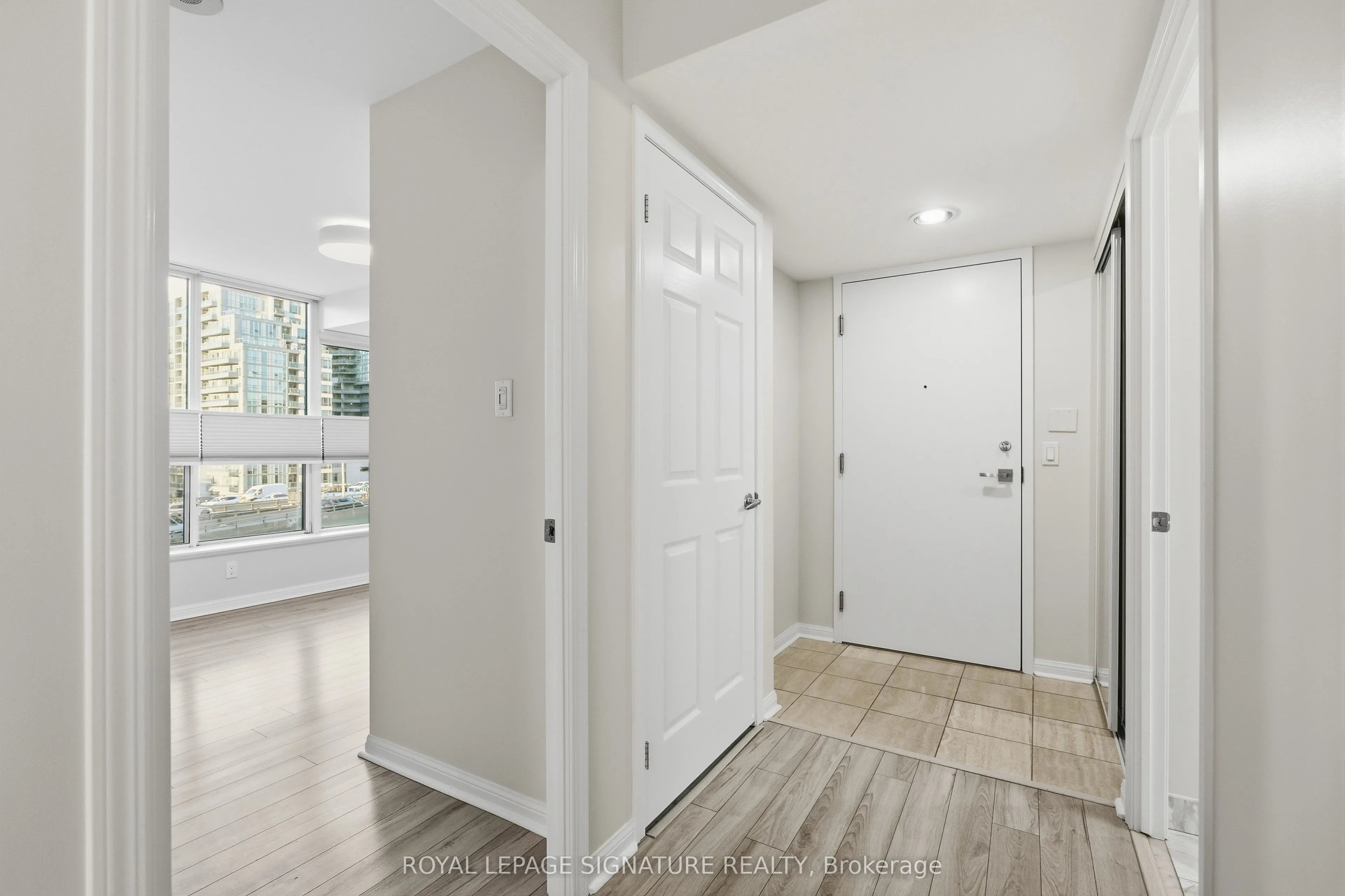 228 Queens Quay W #701