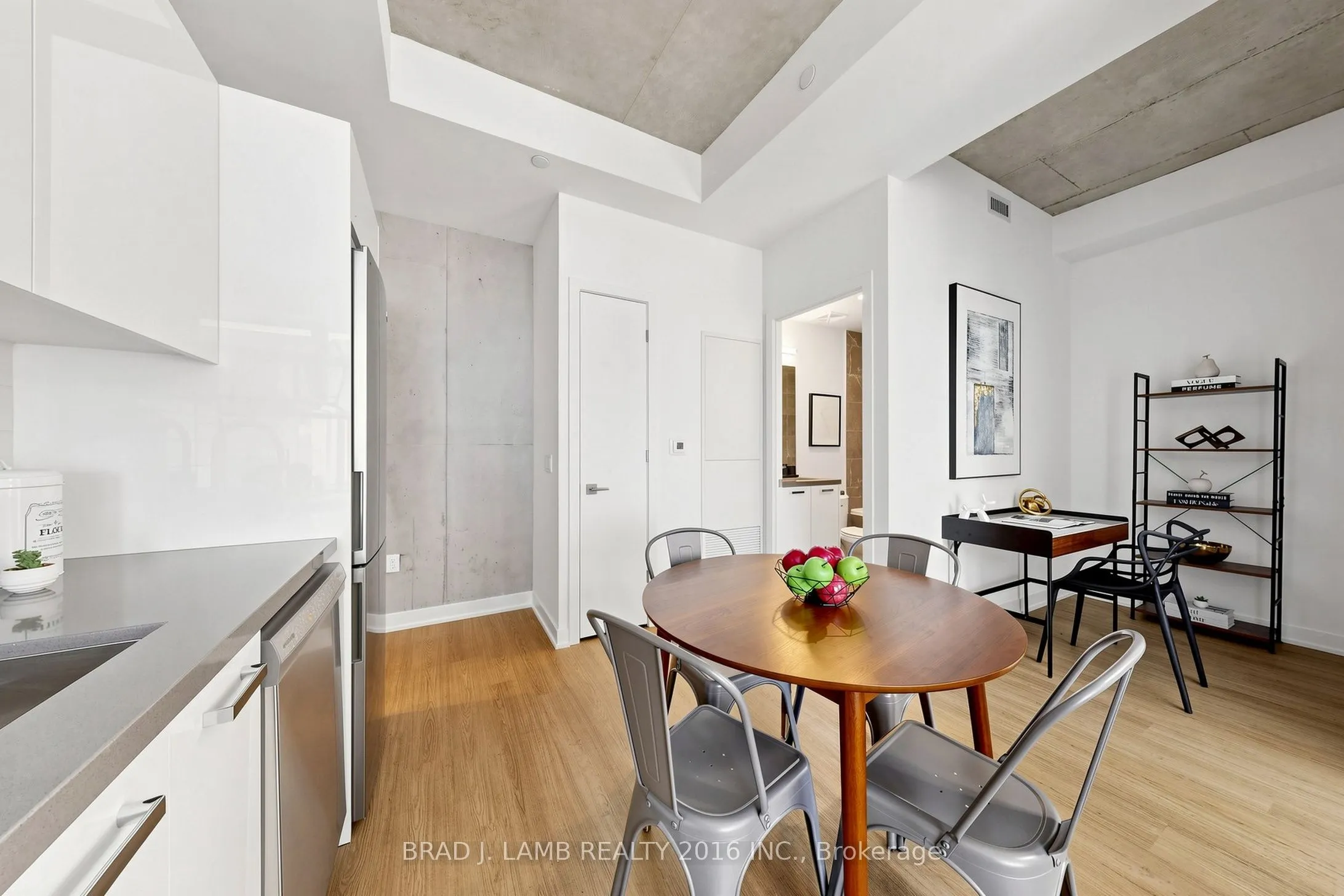 284 King Street E #1602