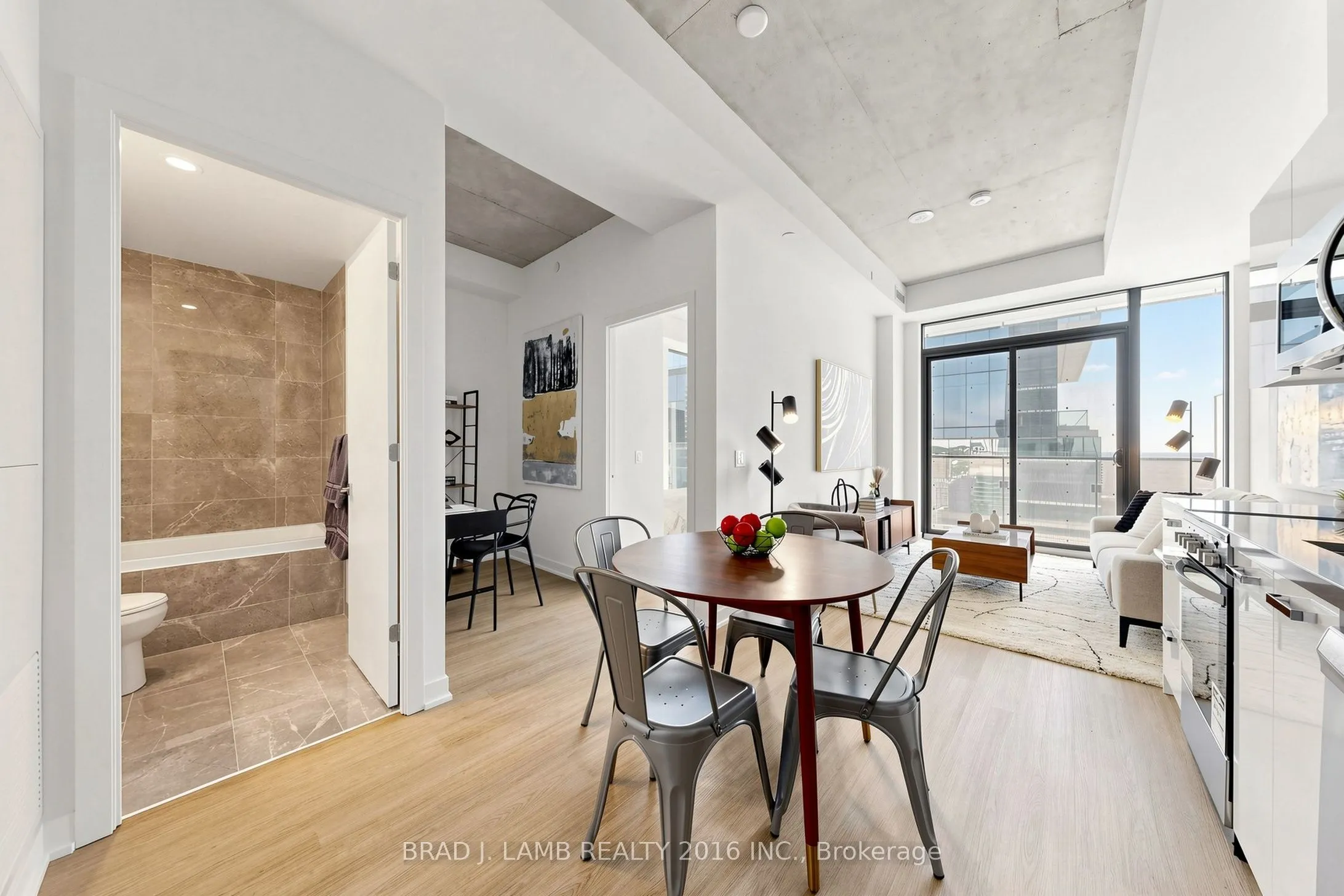 284 King Street E #1602