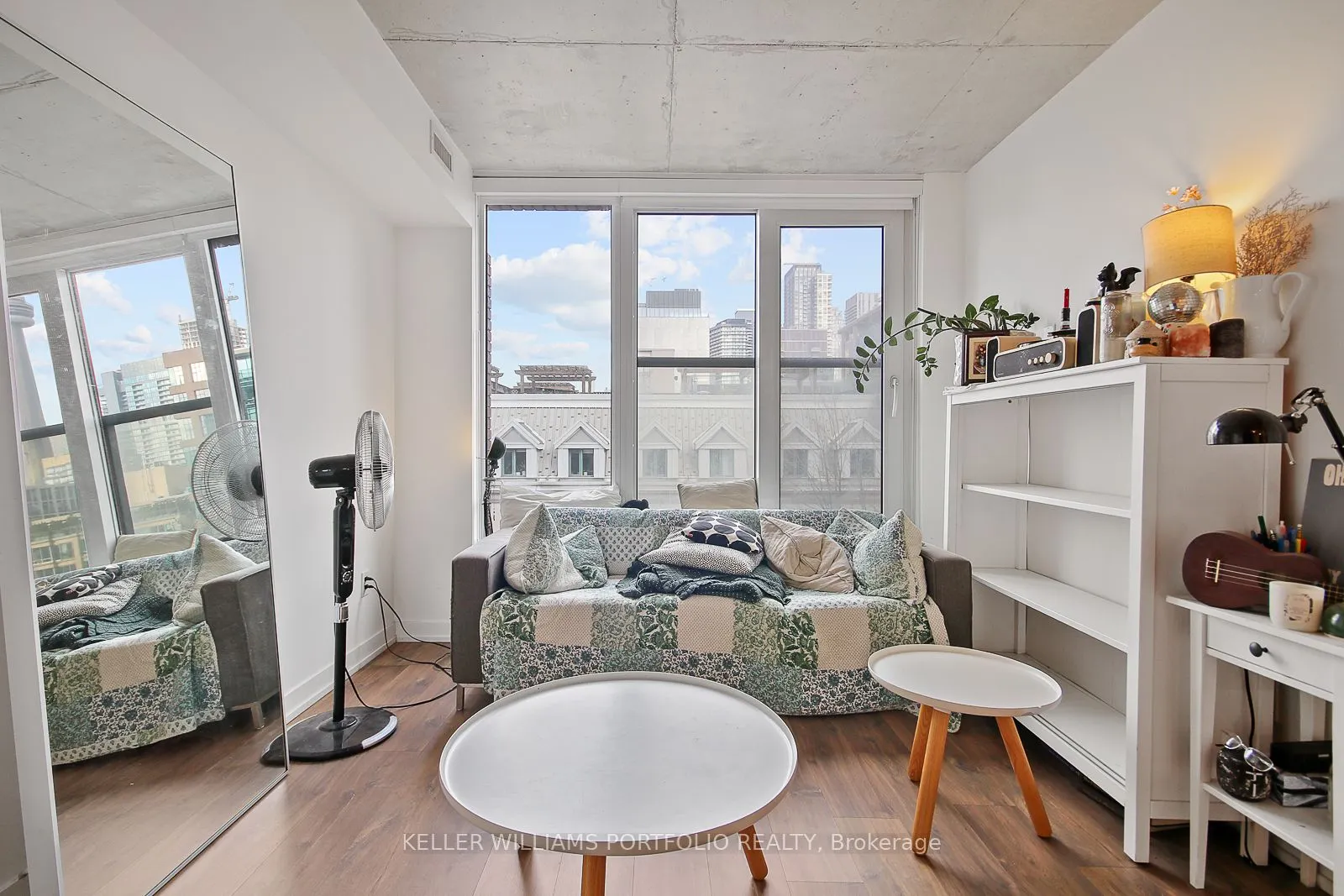 2 Augusta Avenue #603