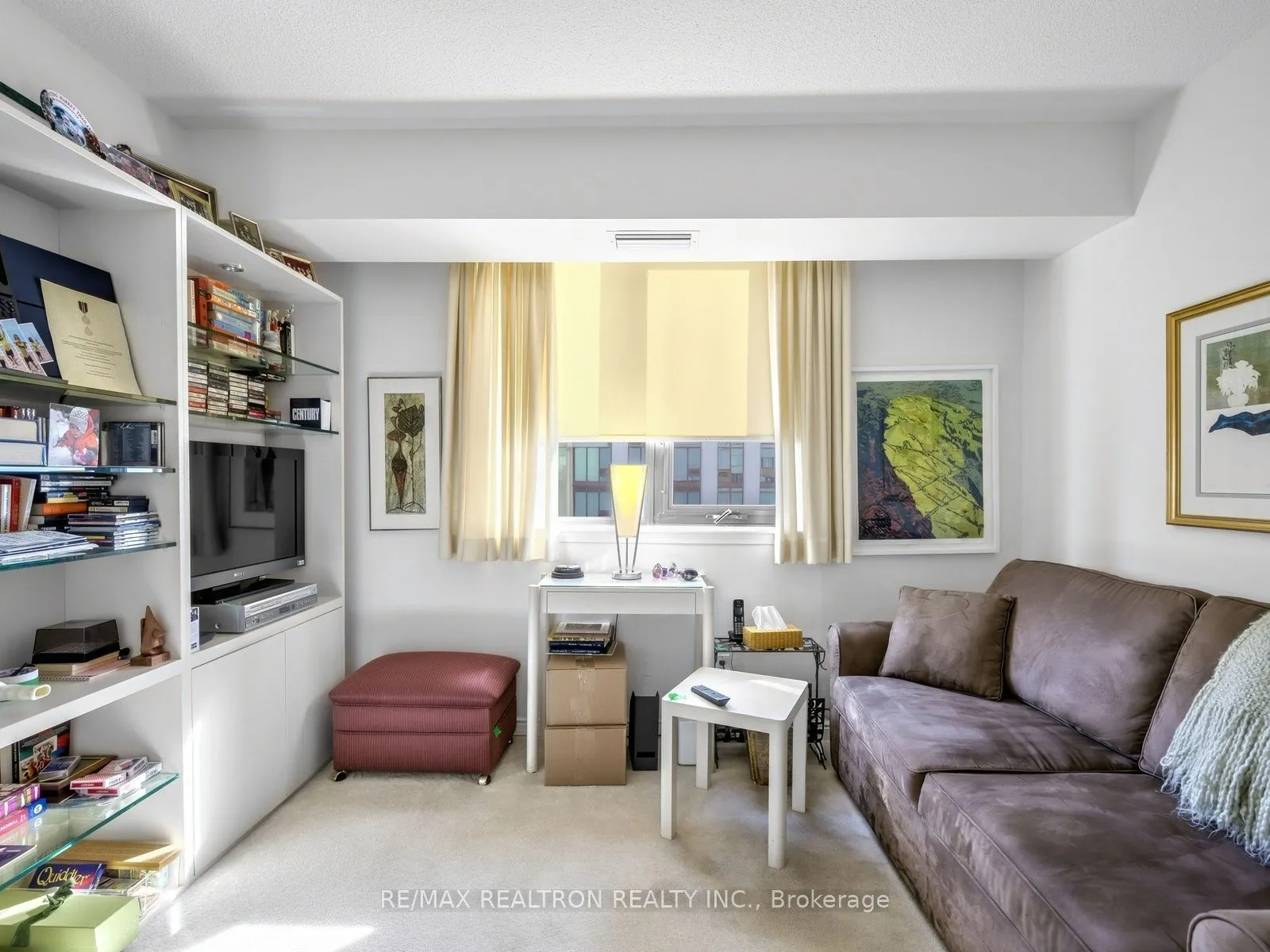 260 Heath Street W #1502