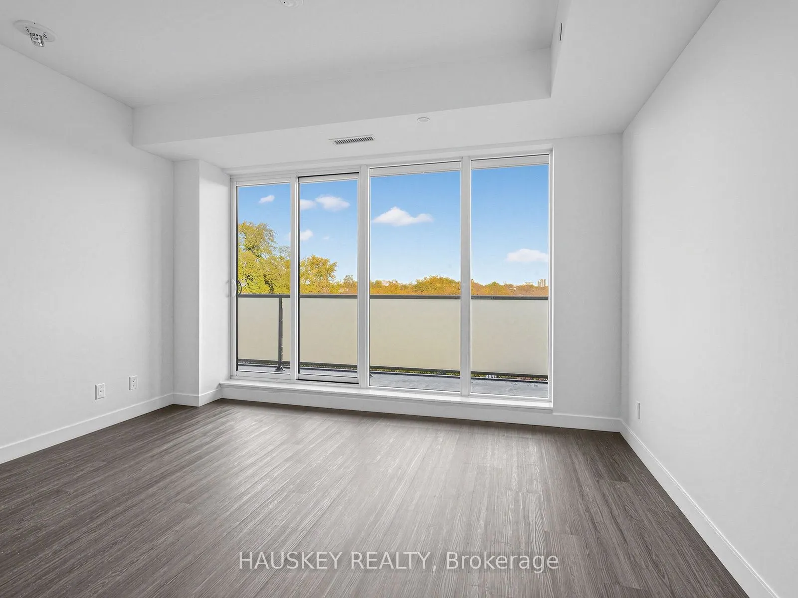 180 Alberta Avenue #603