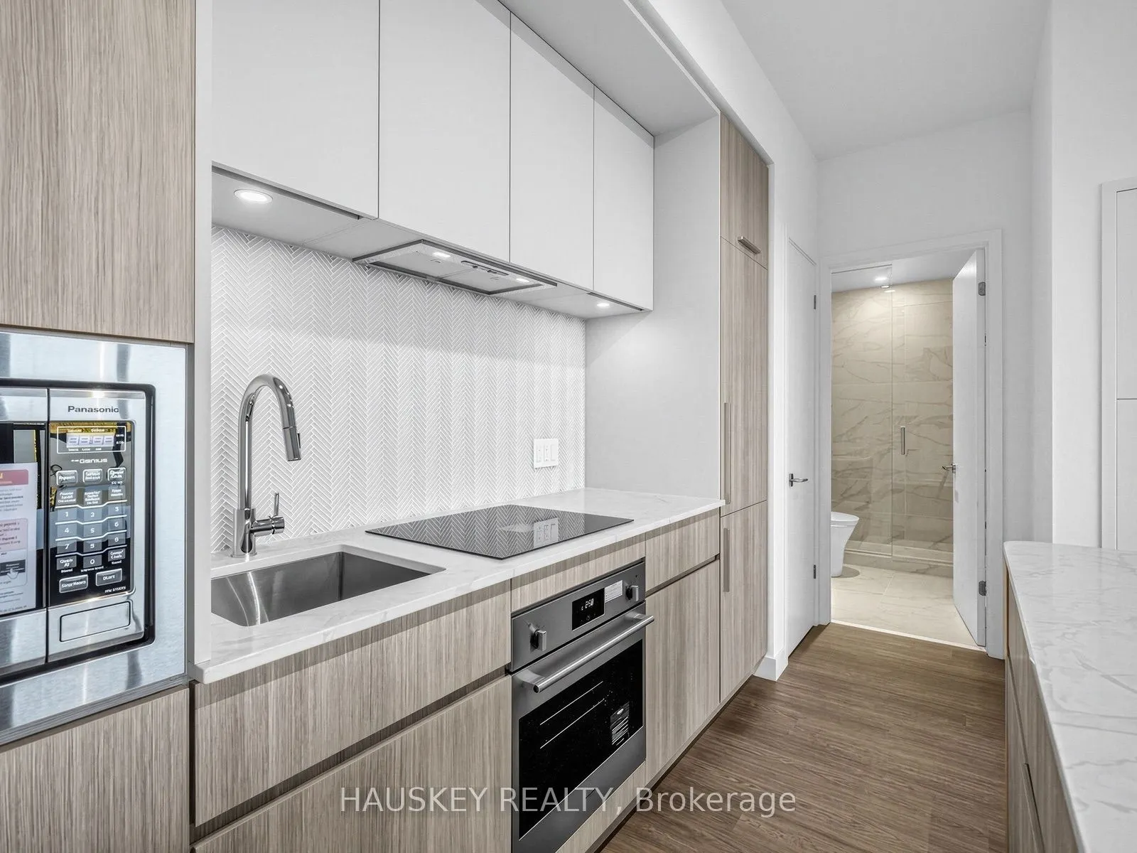 180 Alberta Avenue #603