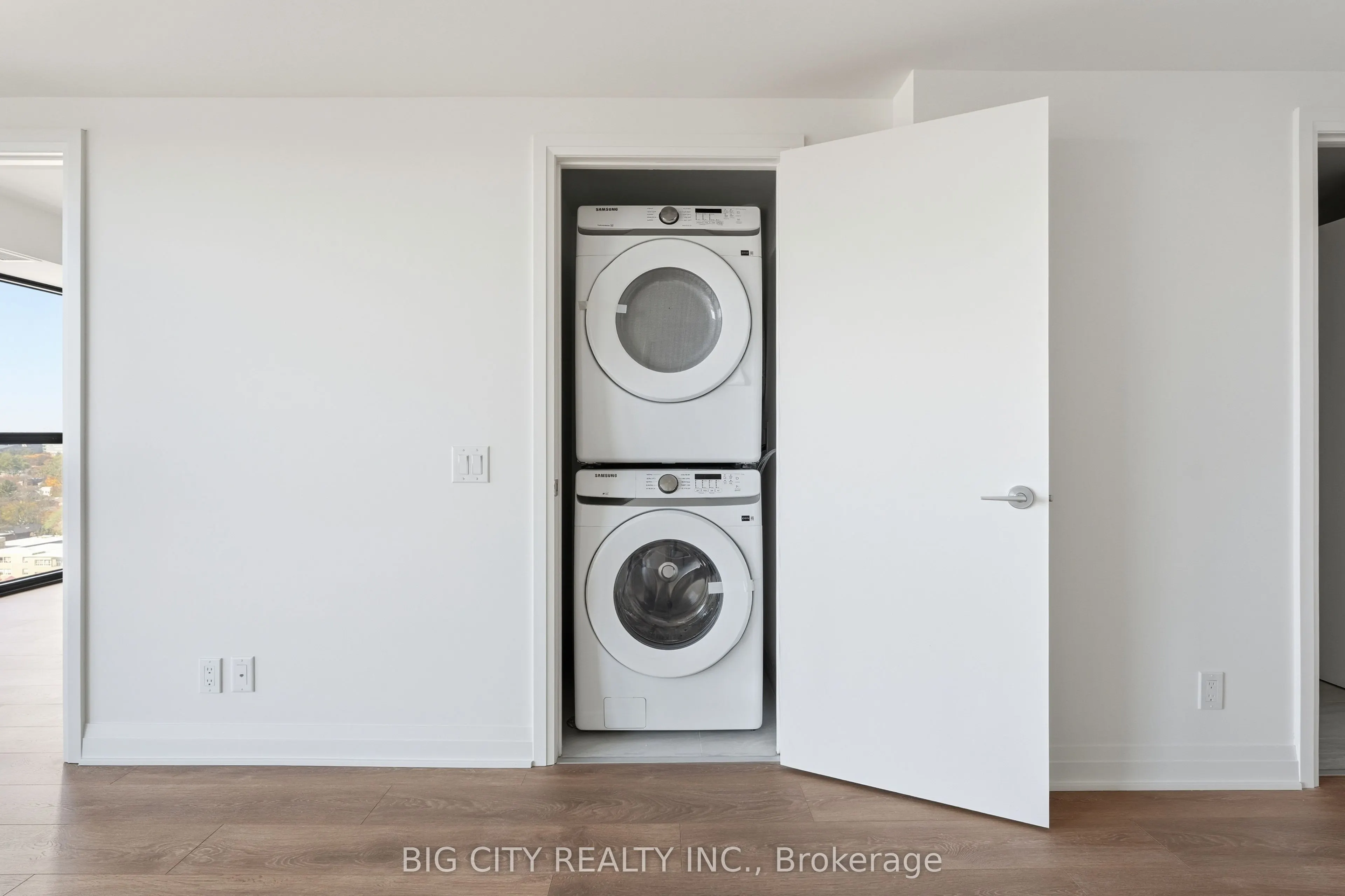 25 Frederick Todd Way #1303