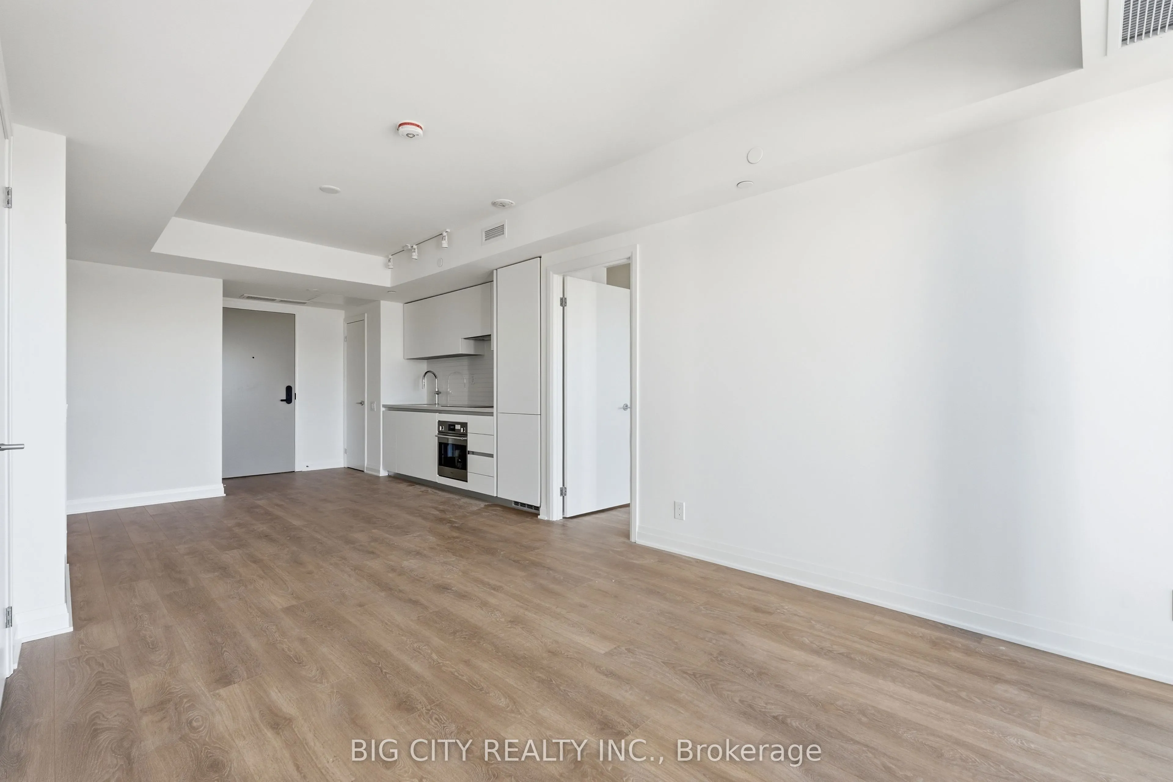 25 Frederick Todd Way #1303