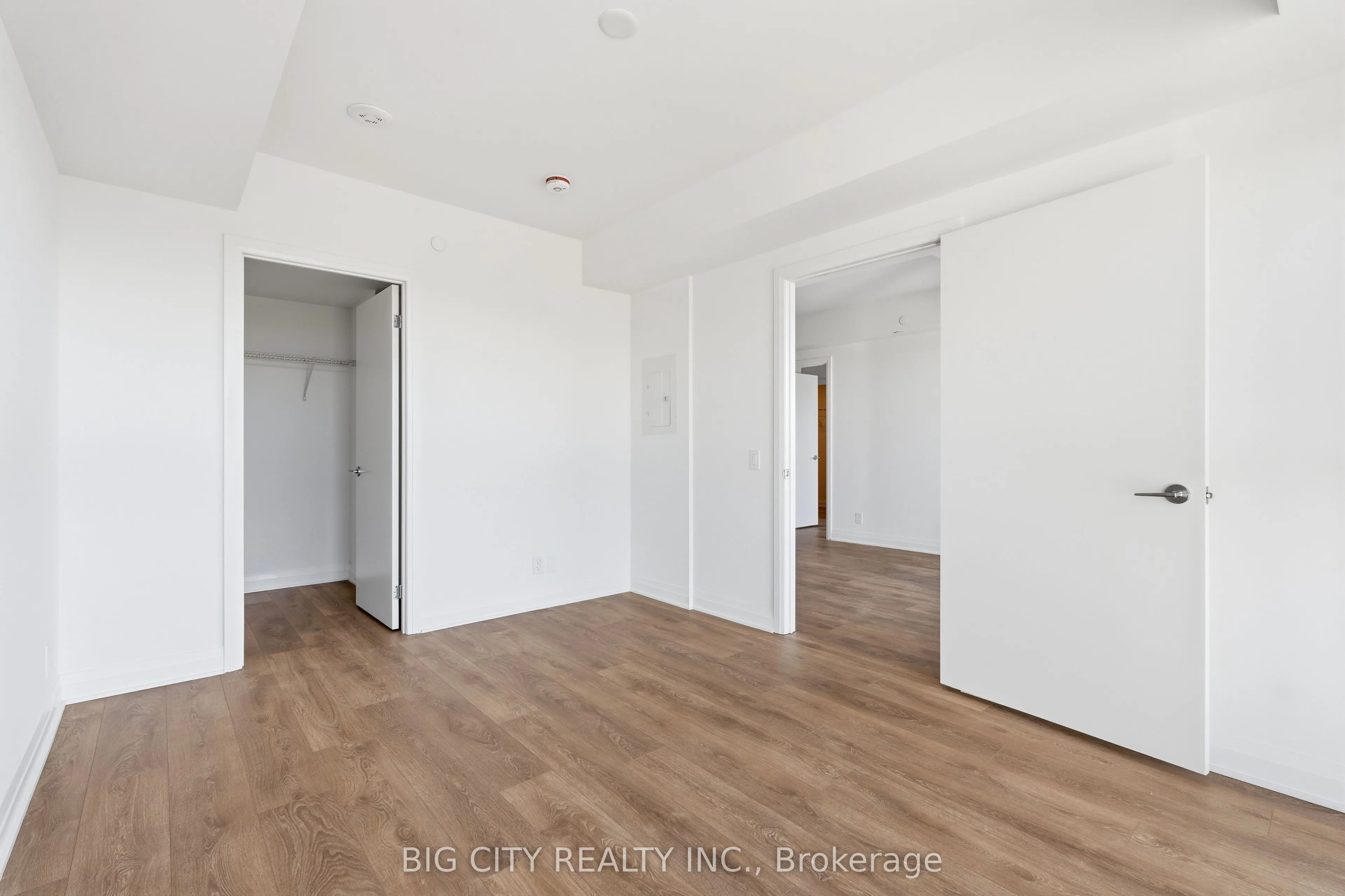 25 Frederick Todd Way #1303