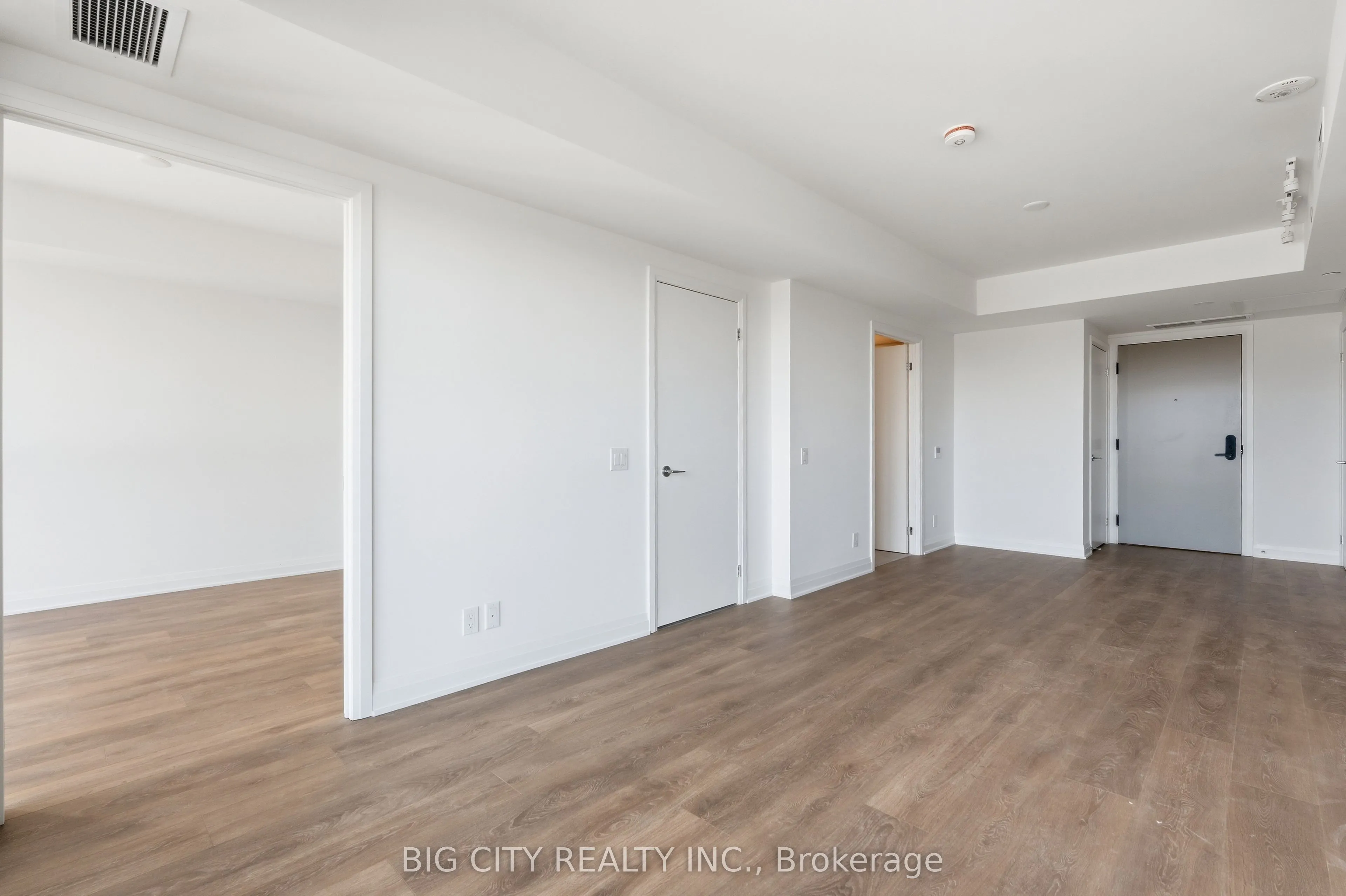 25 Frederick Todd Way #1303