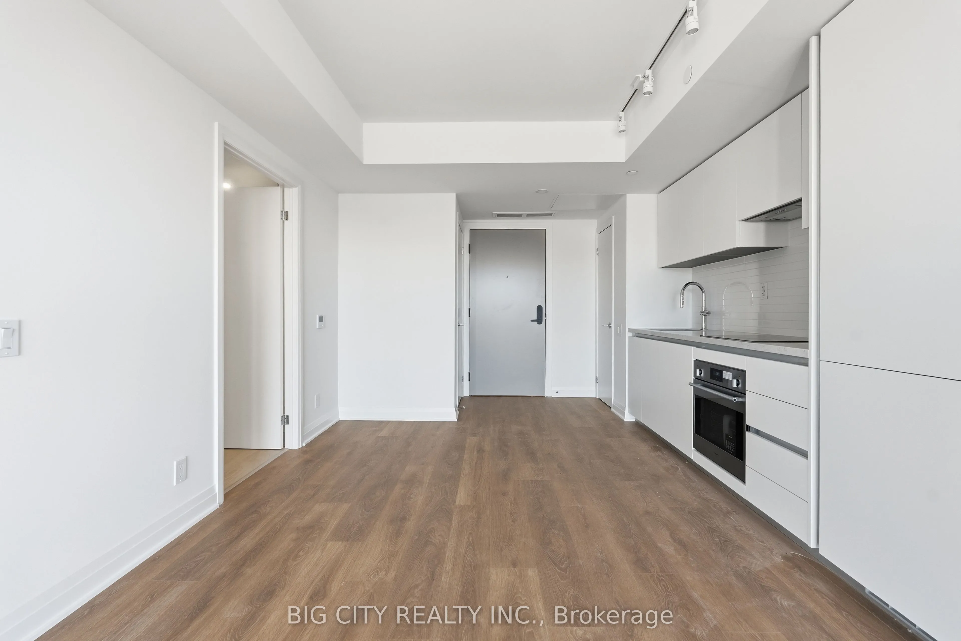 25 Frederick Todd Way #1303