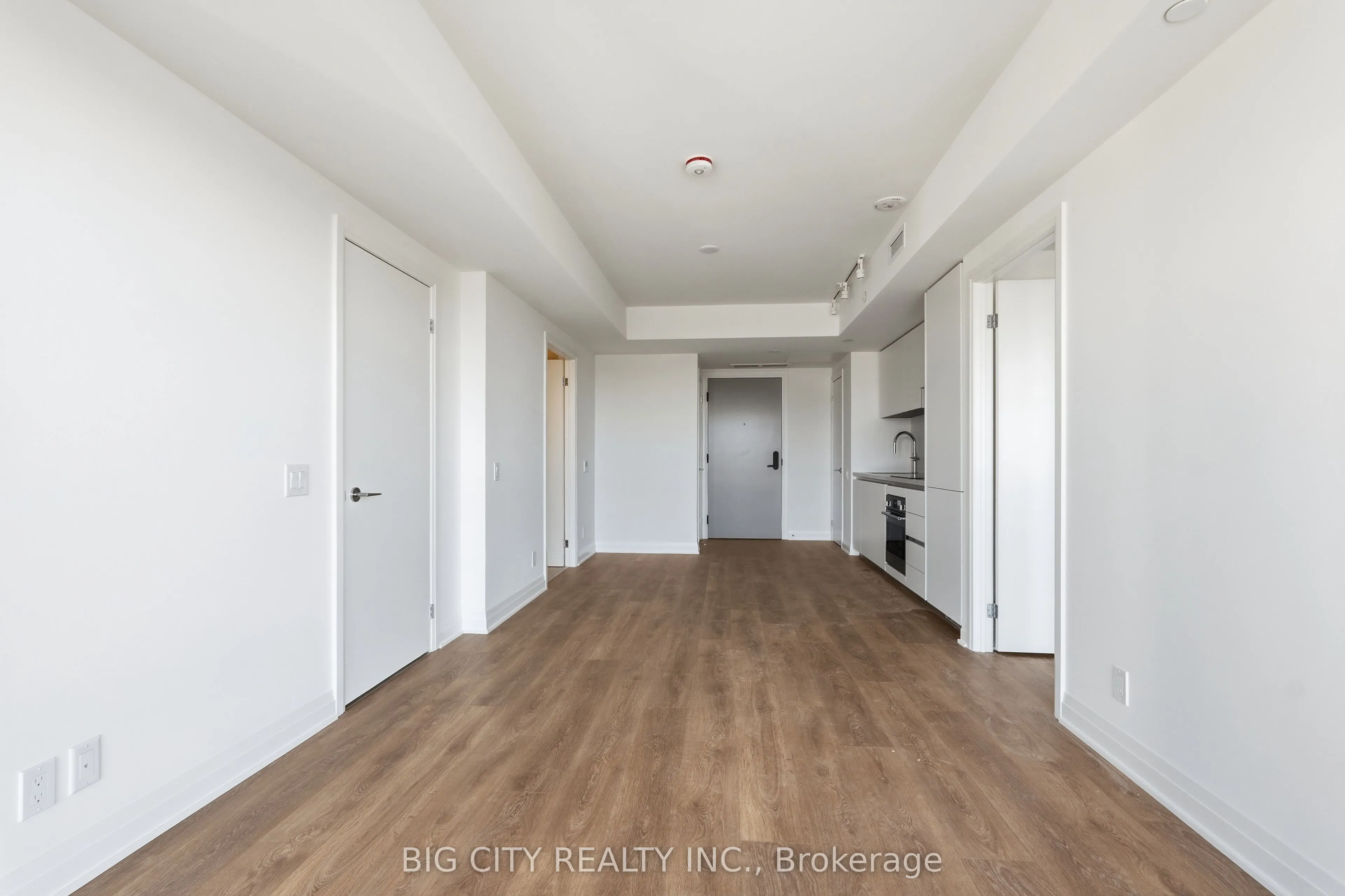 25 Frederick Todd Way #1303