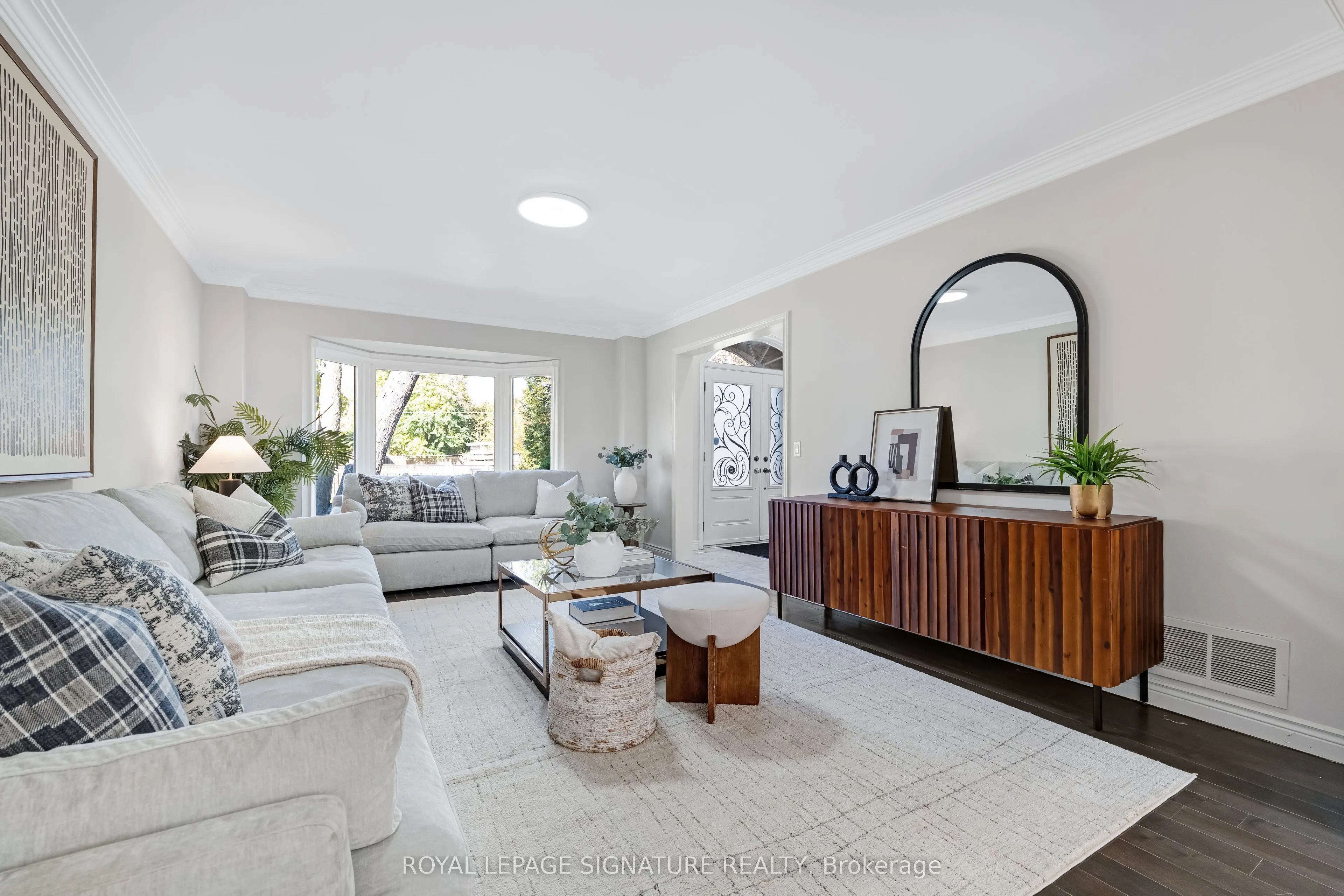 5 Patrick Boulevard