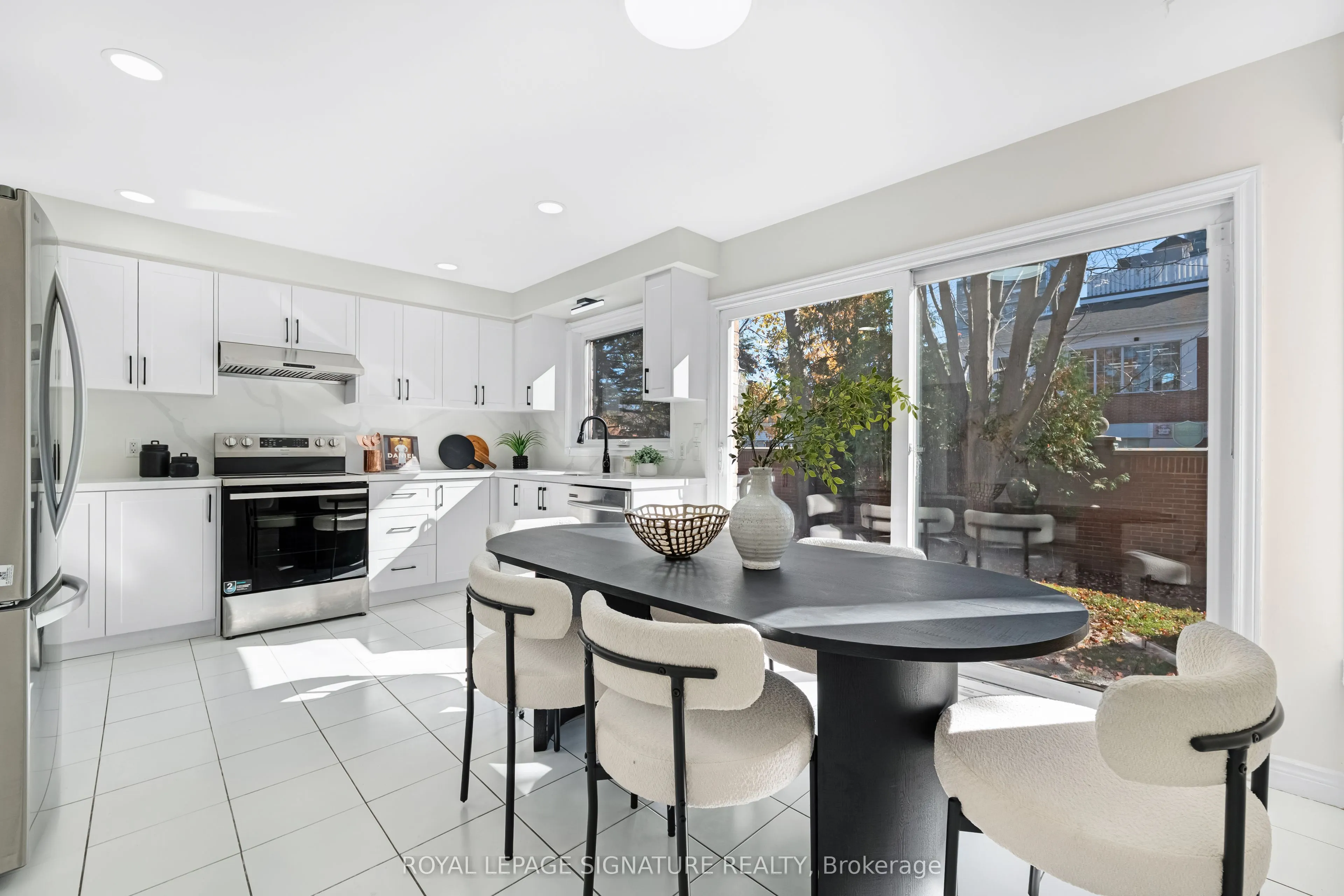 5 Patrick Boulevard