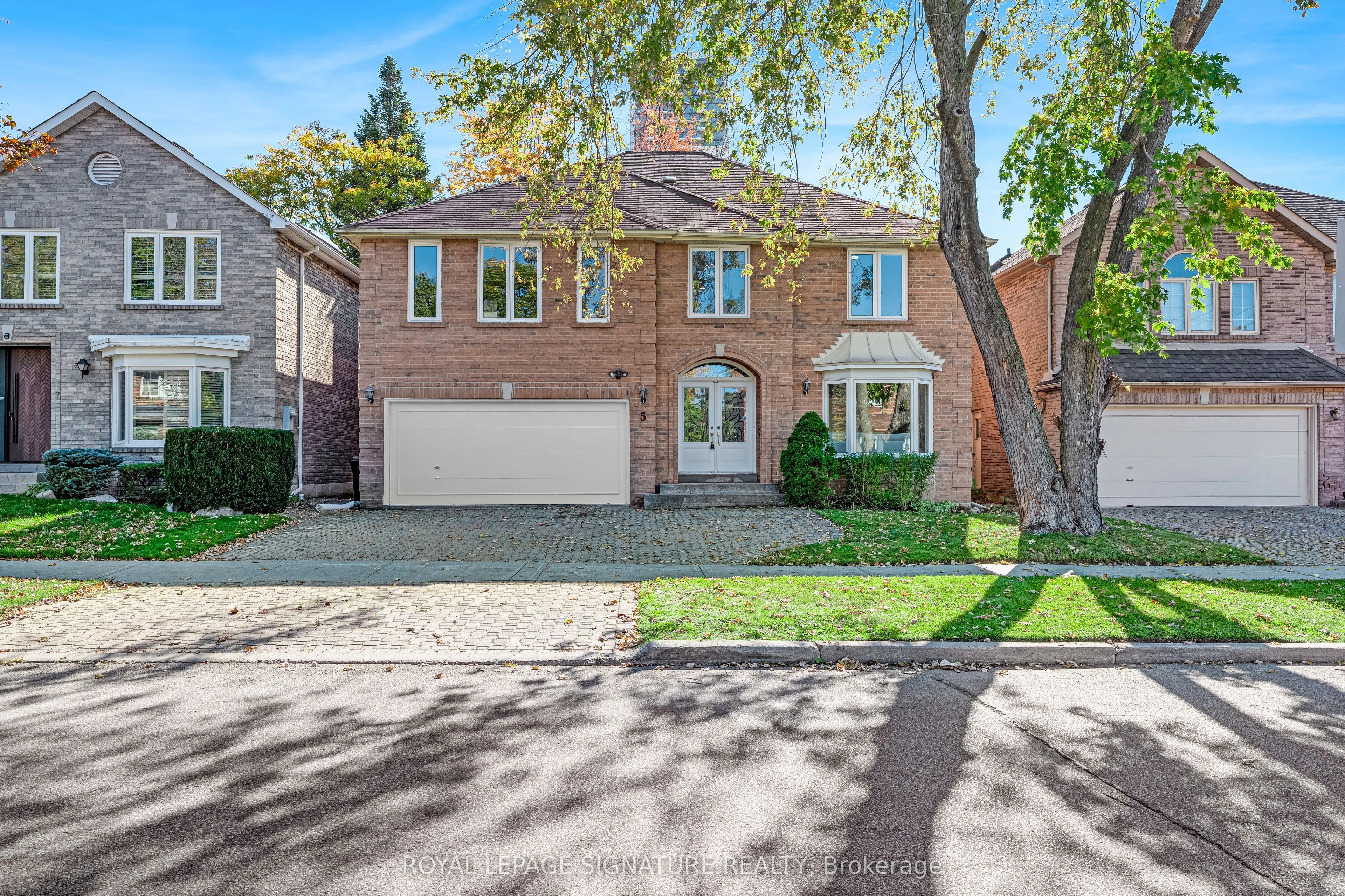 5 Patrick Boulevard