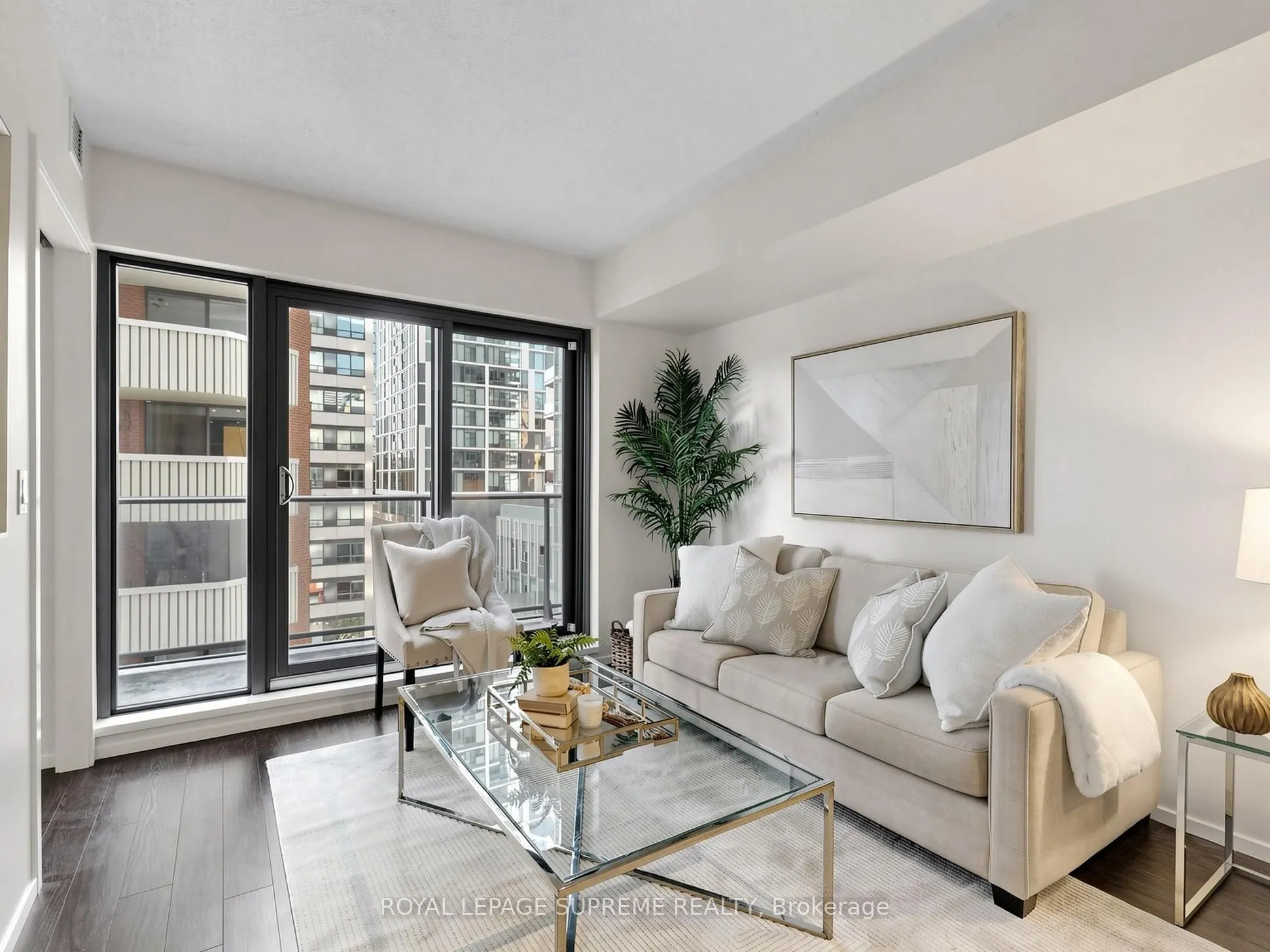 159 Dundas Street E #705