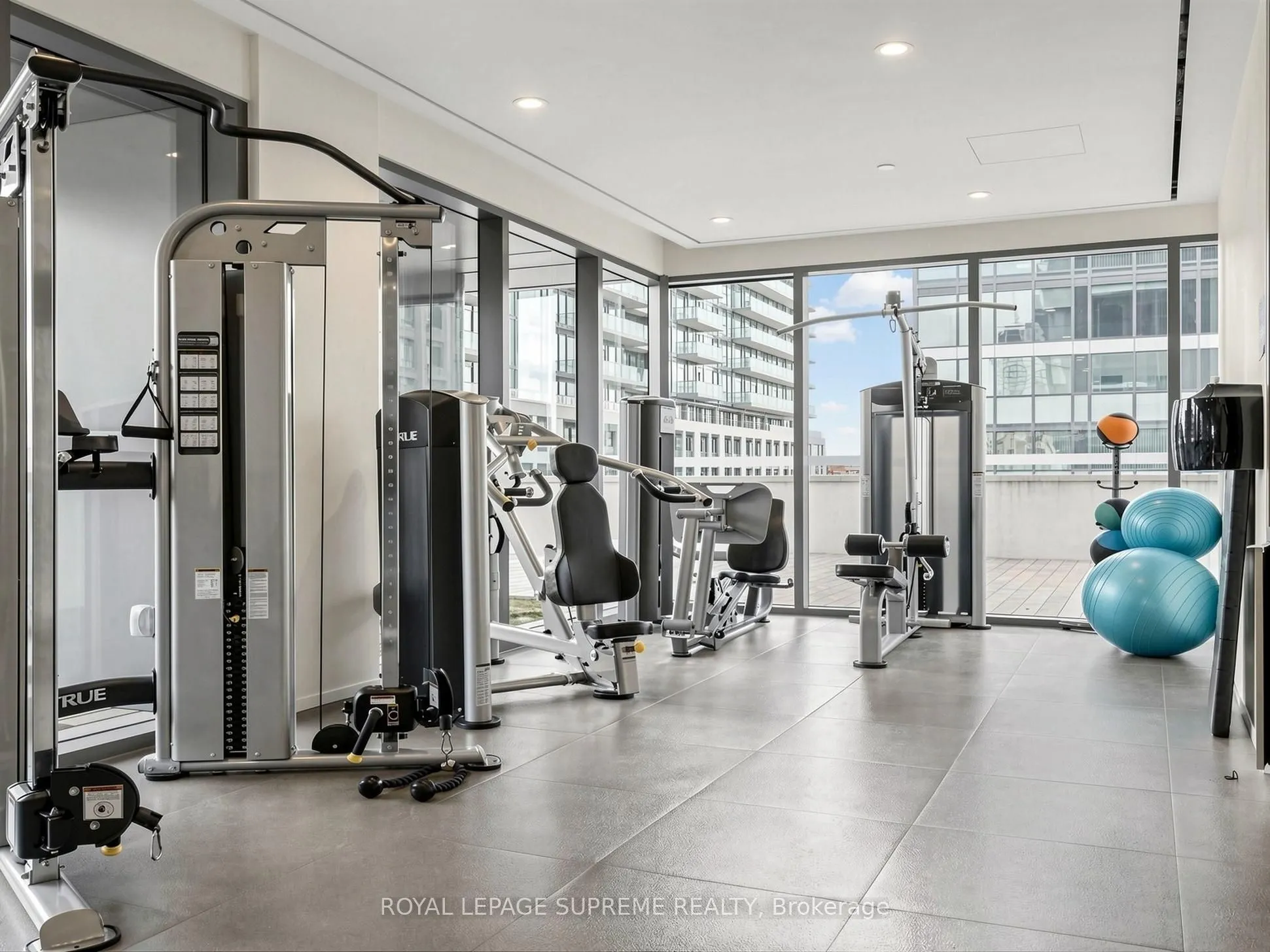 159 Dundas Street E #705