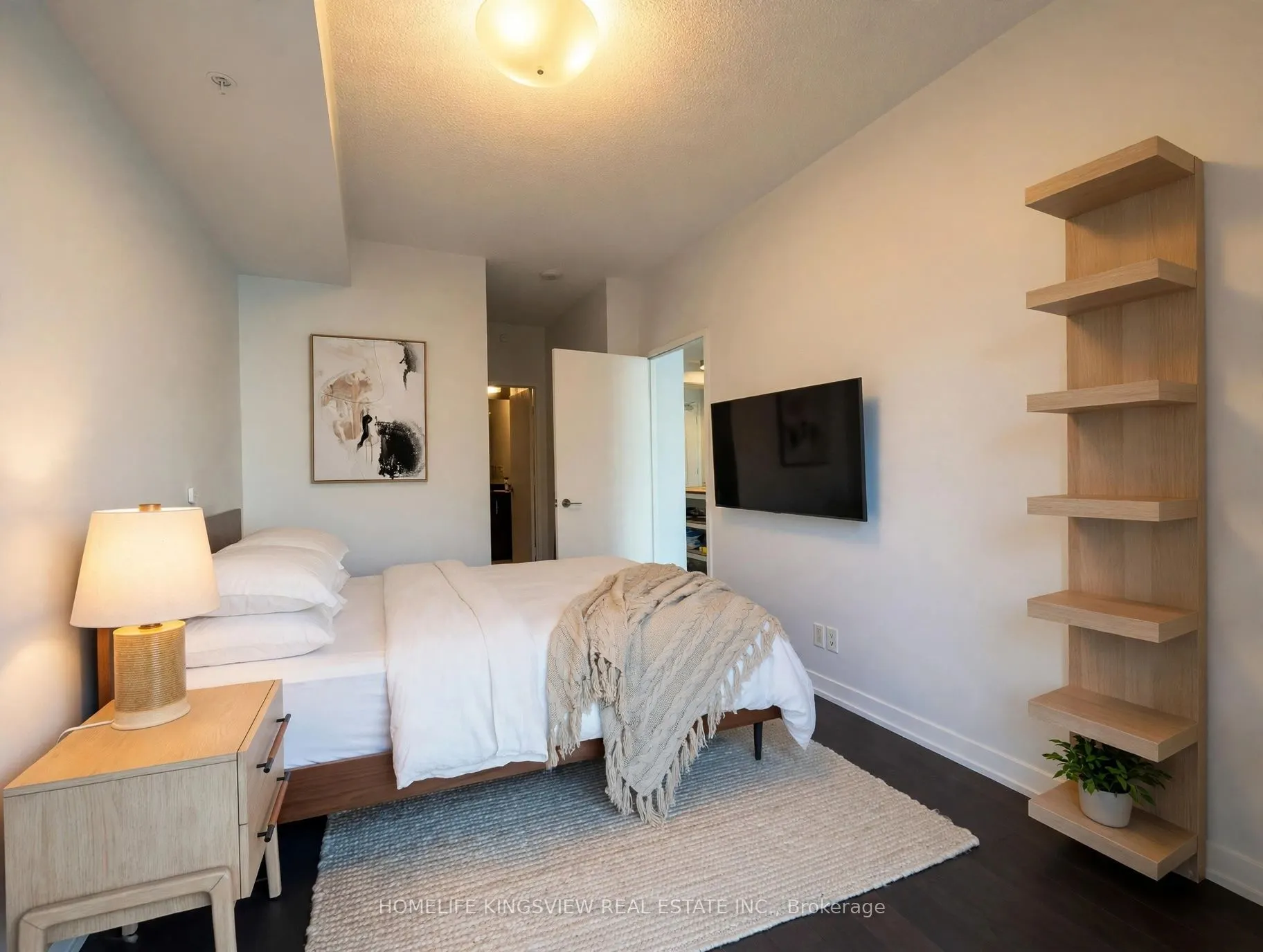 455 Front Street E #N302