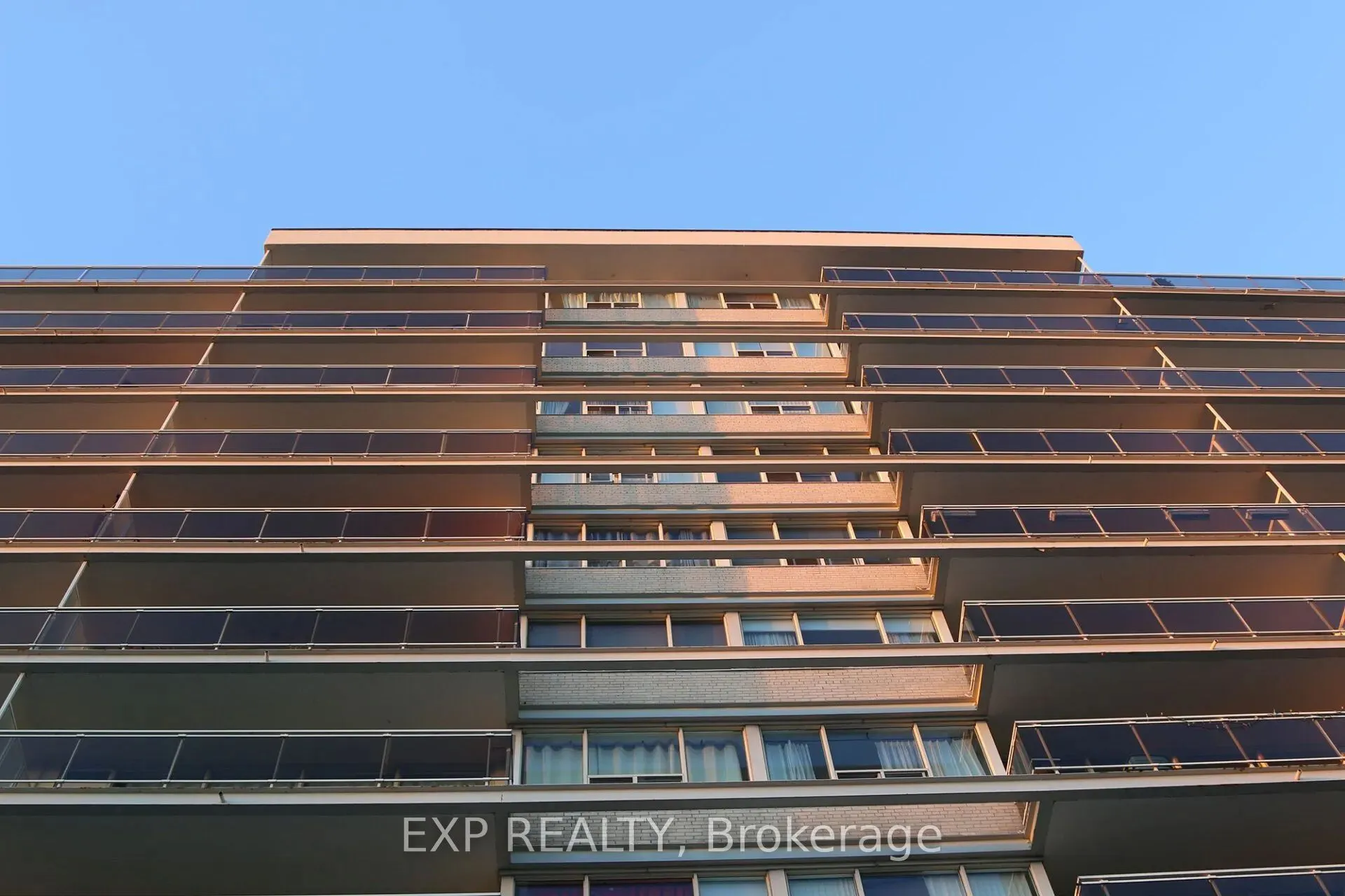 160 Balmoral Avenue #702