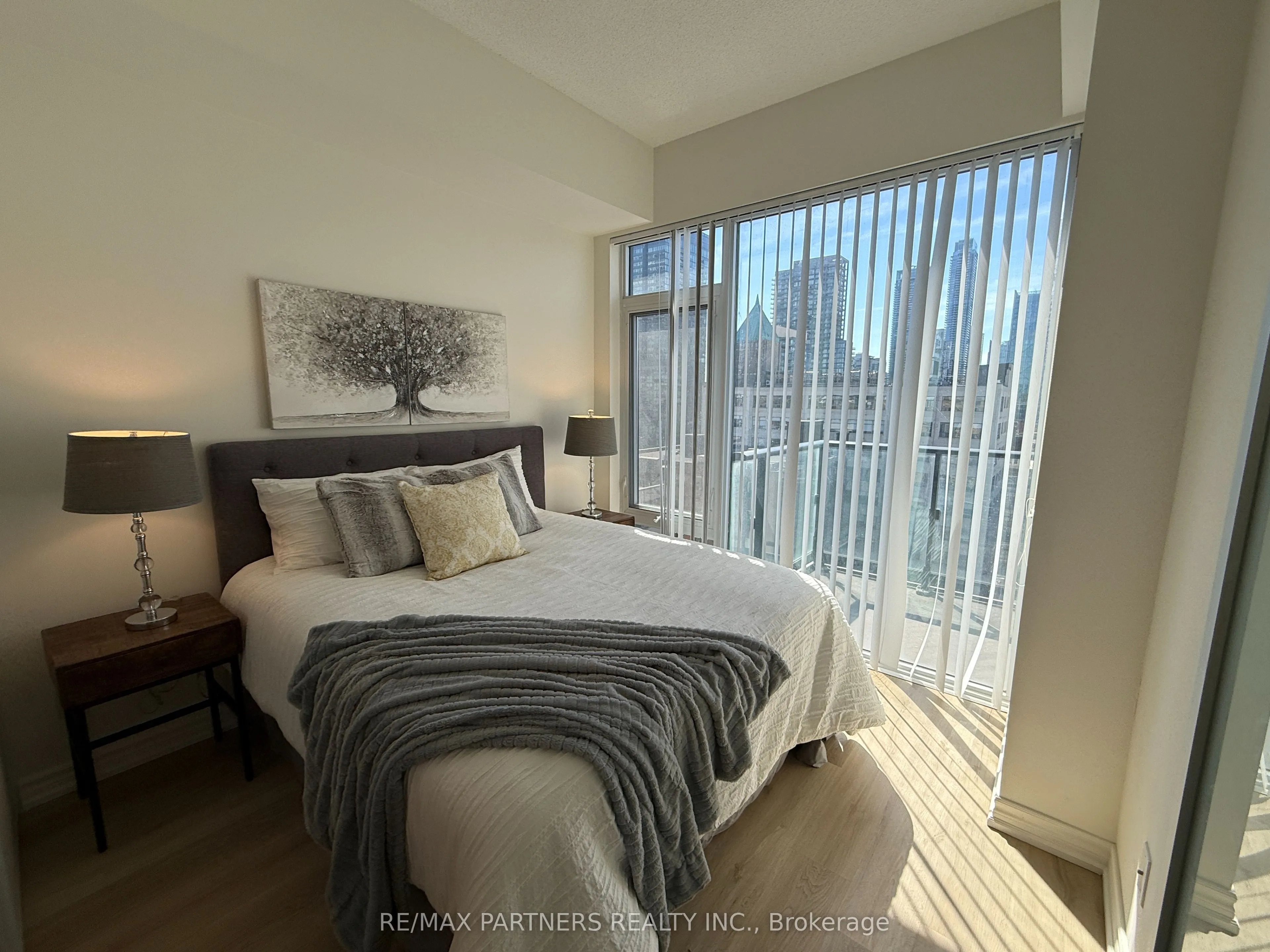 435 Richmond Street W #1106