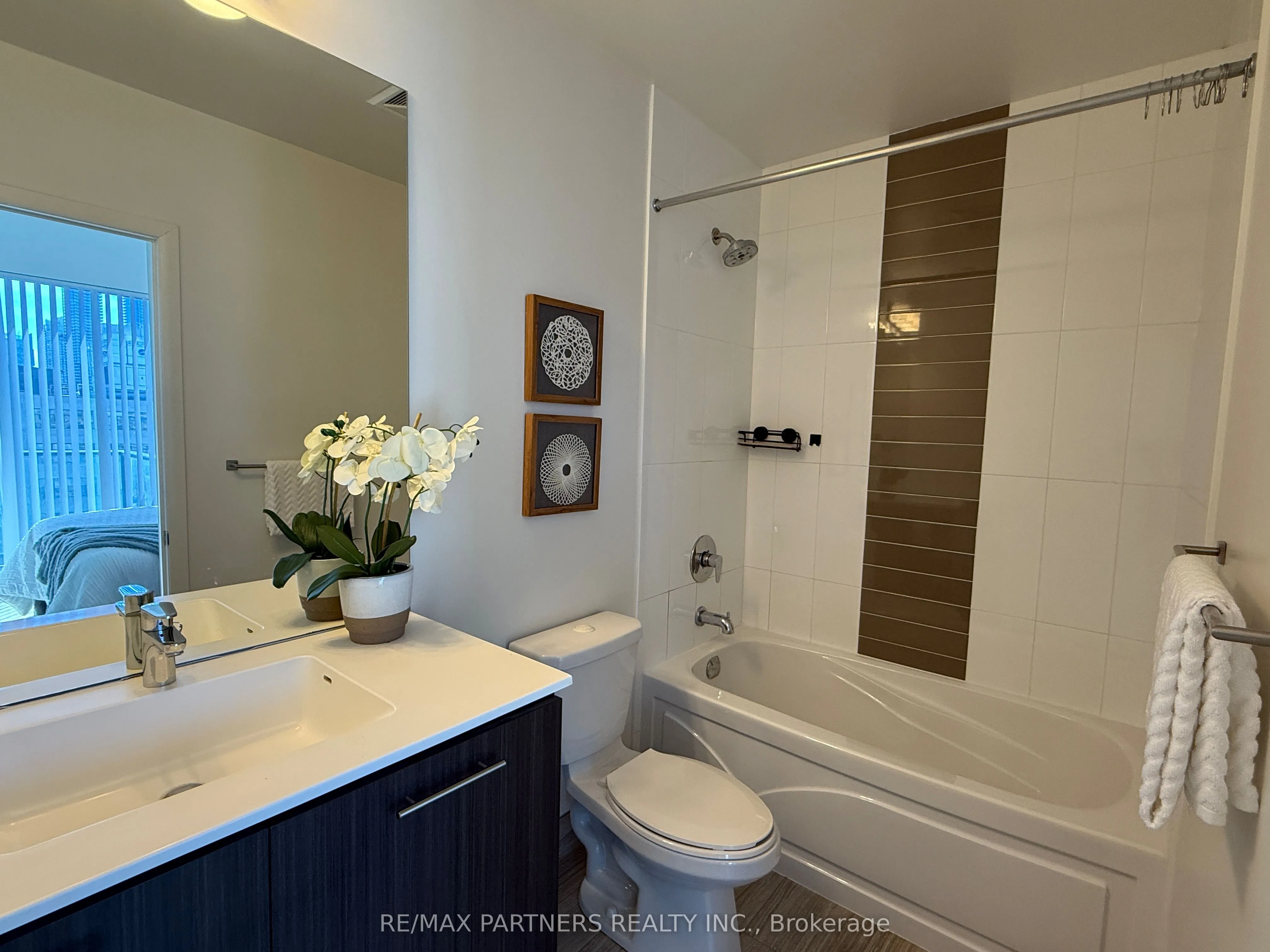435 Richmond Street W #1106
