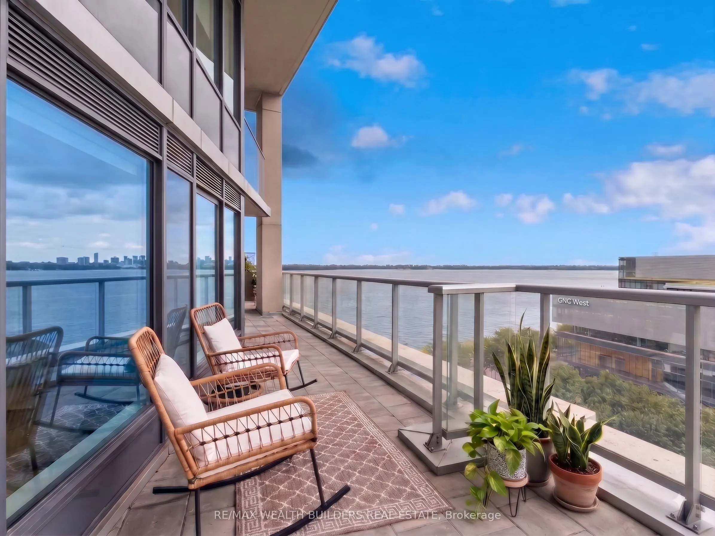15 Merchants Wharf Way #1133