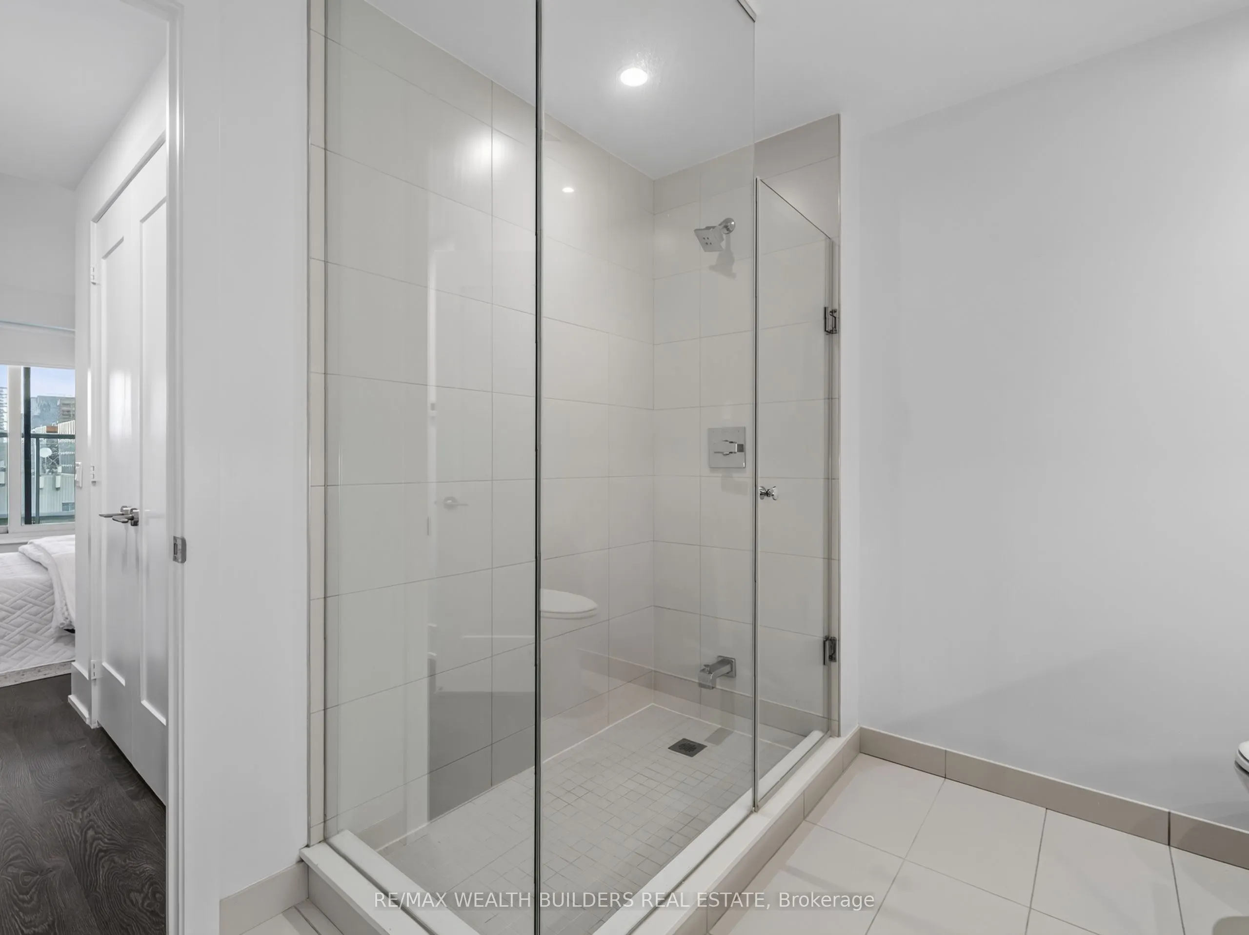 15 Merchants Wharf Way #1133