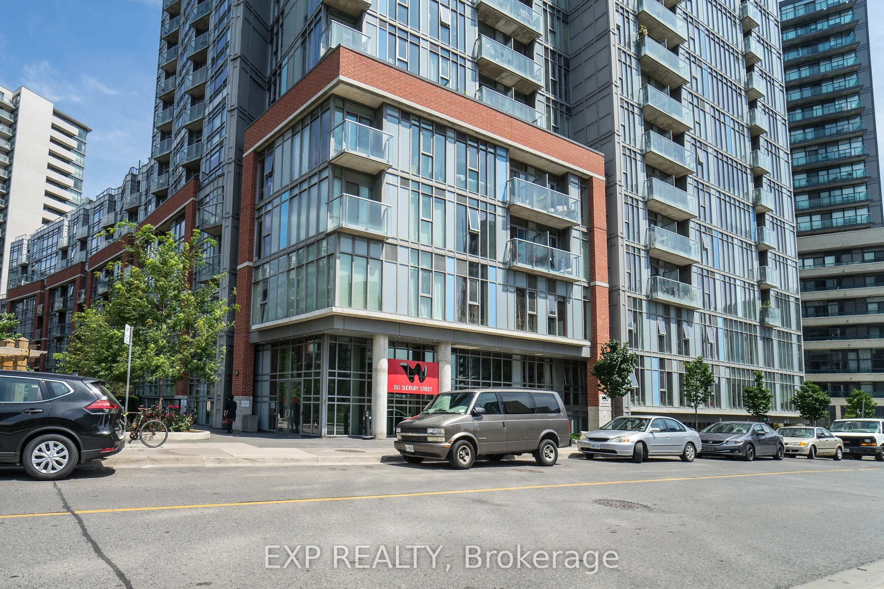 150 Sudbury Street #403