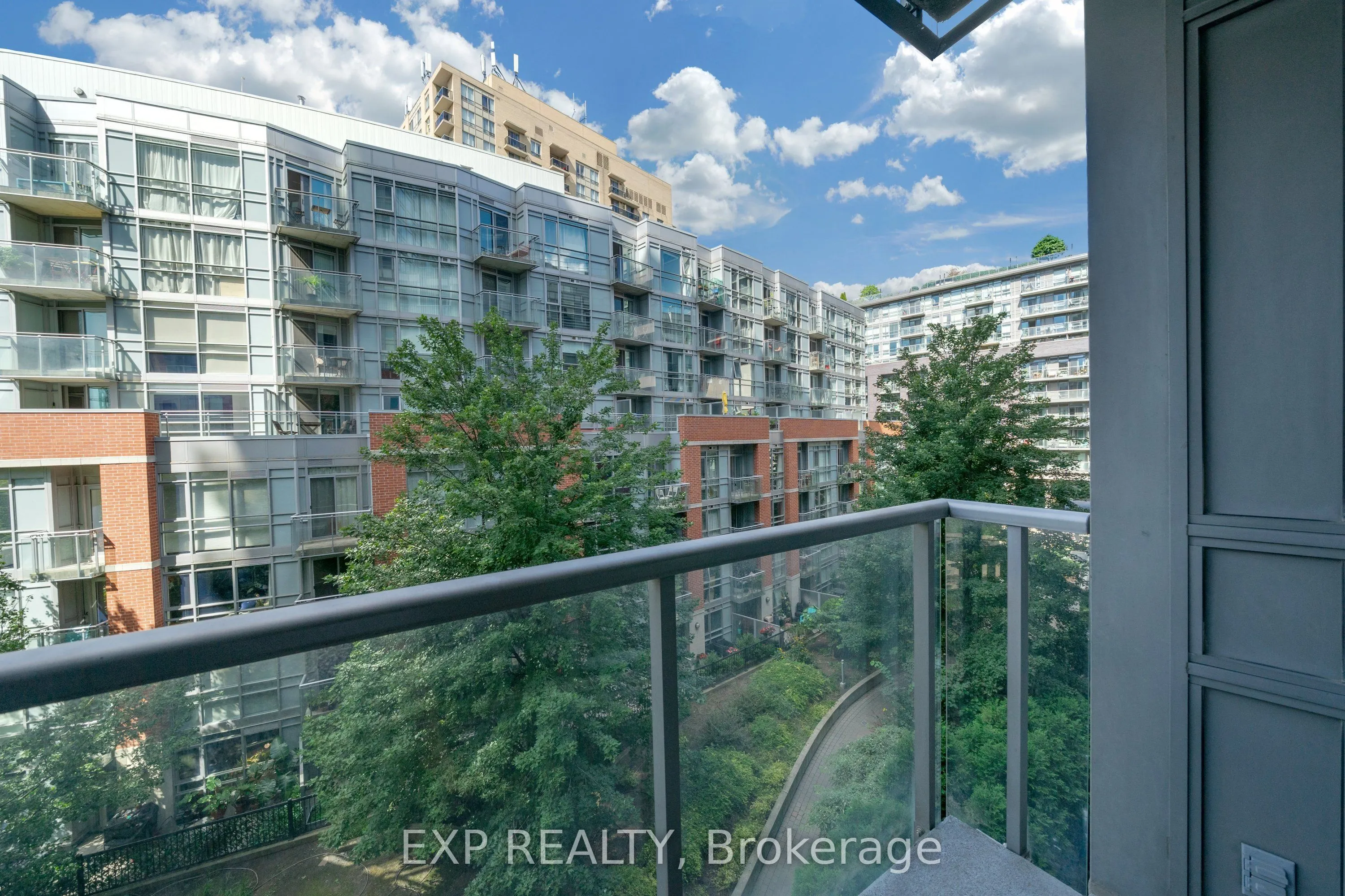 150 Sudbury Street #403