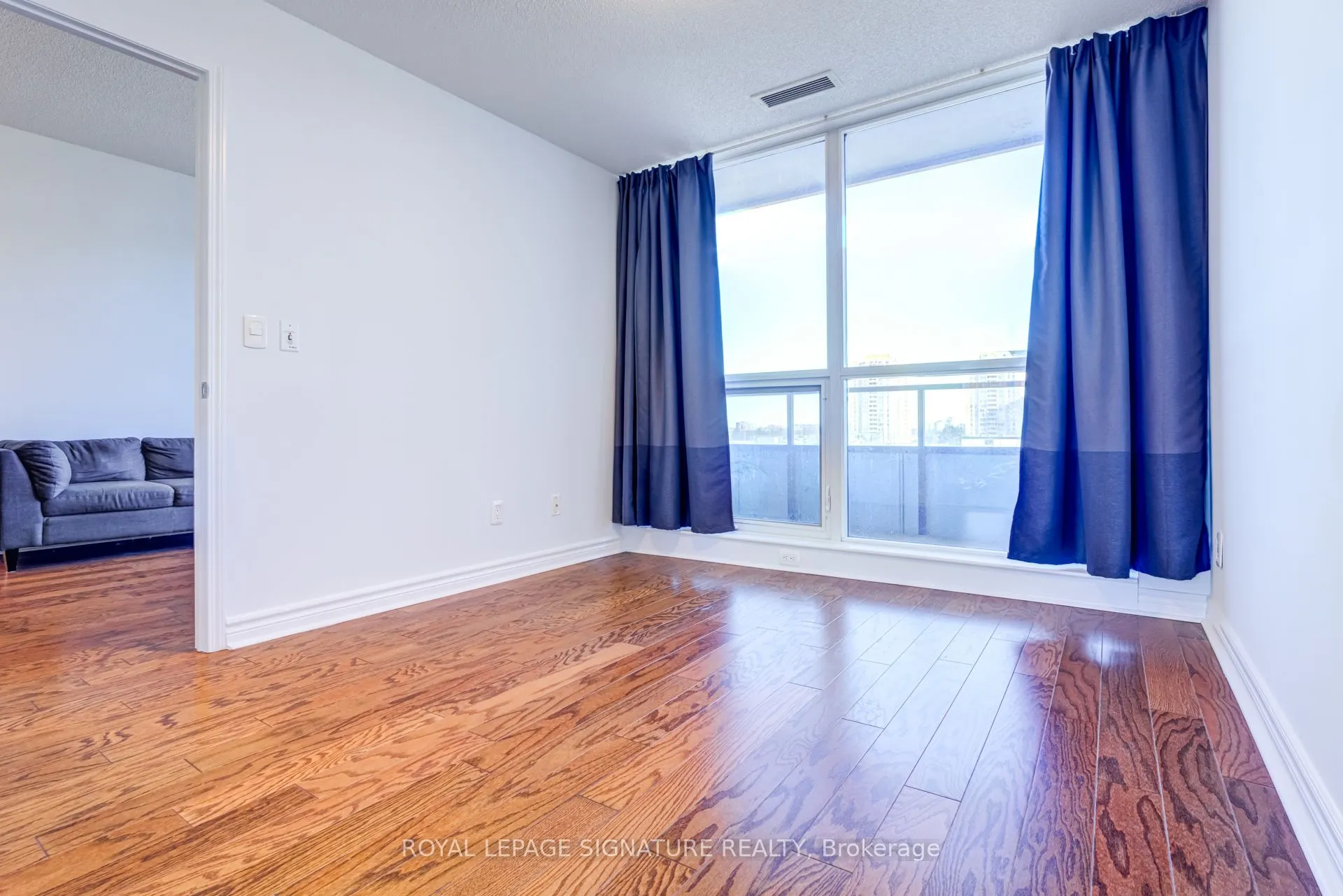 2885 Bayview Avenue #239