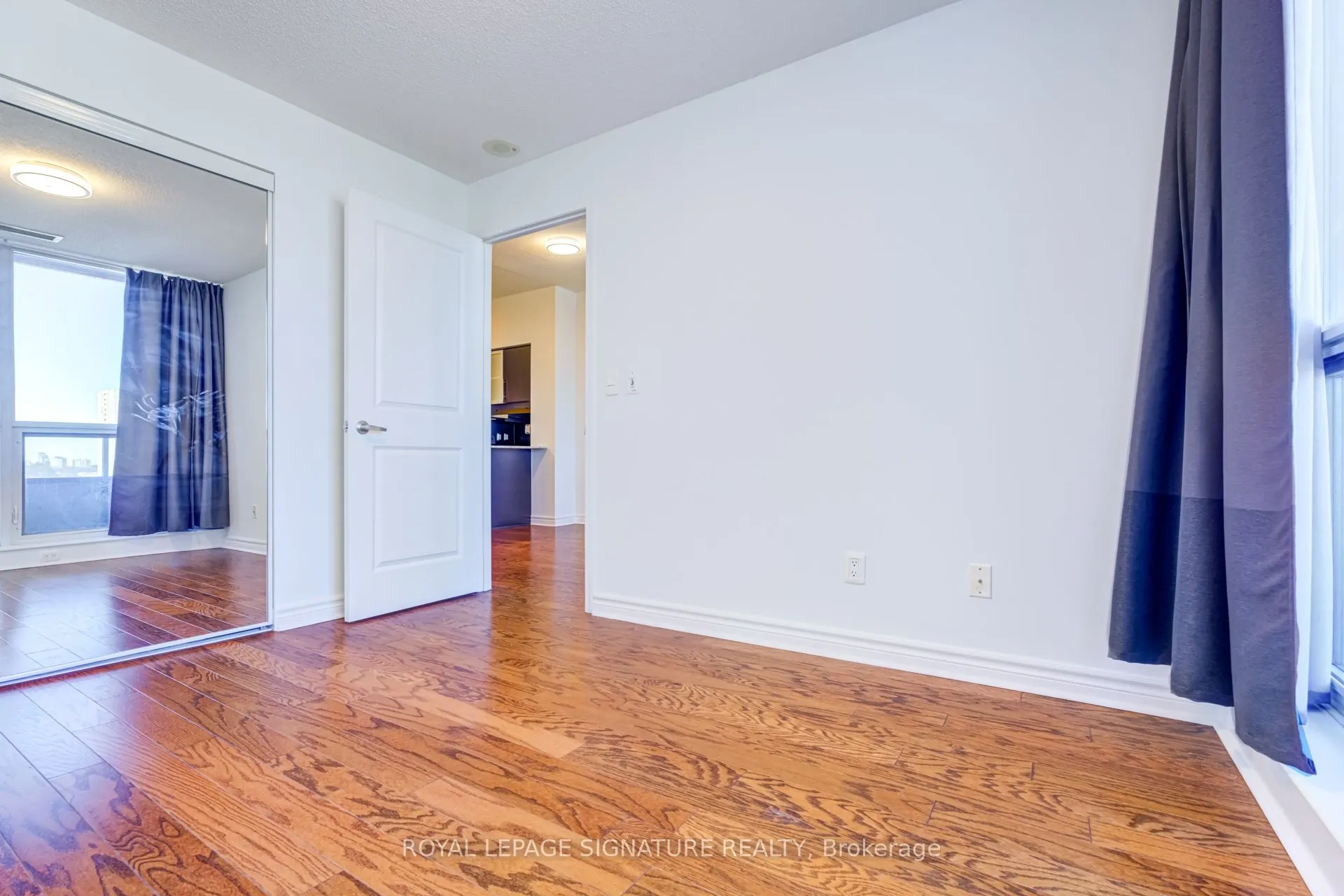 2885 Bayview Avenue #239