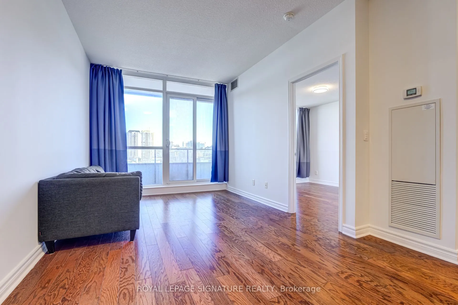 2885 Bayview Avenue #239