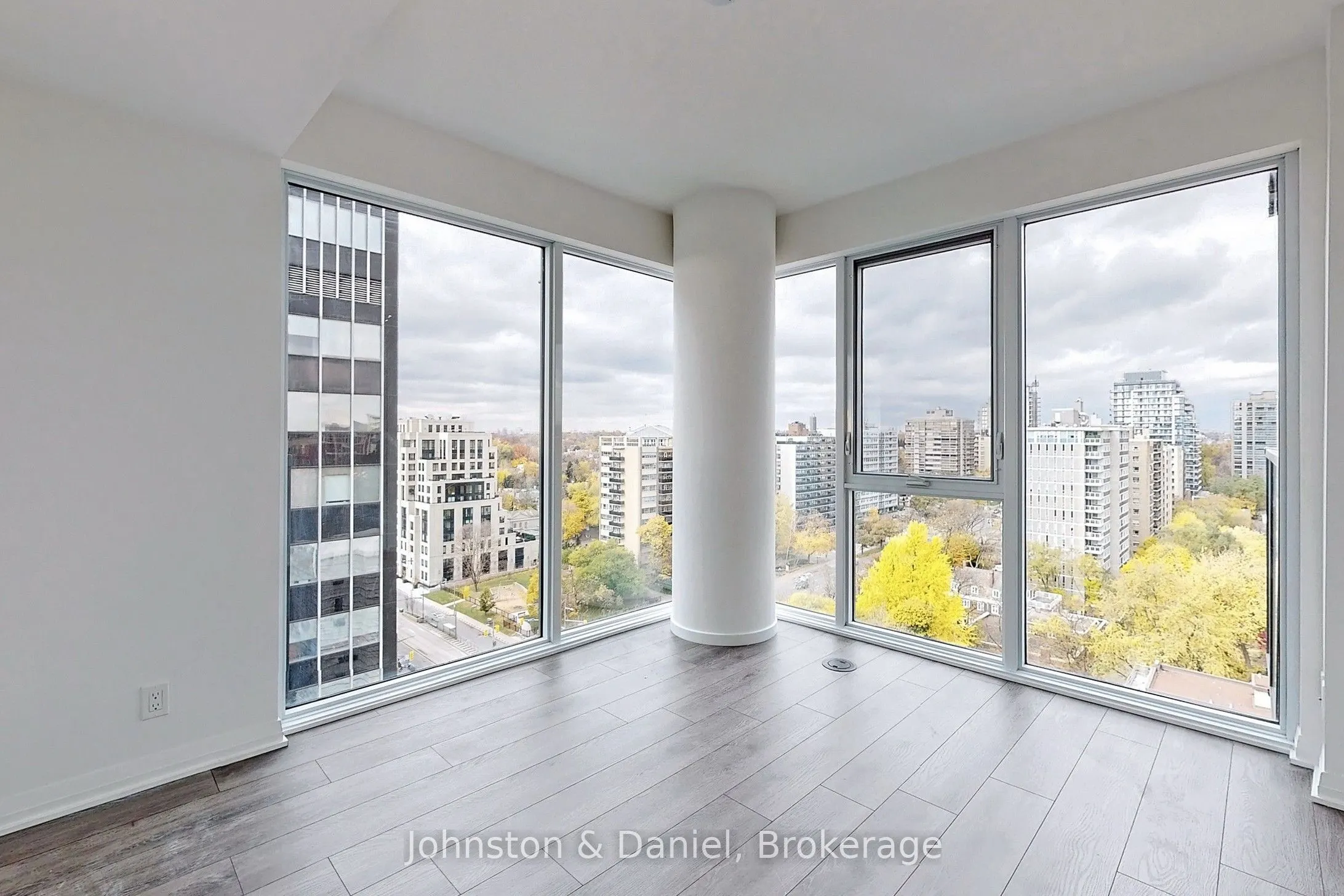 99 Foxbar Road #1404