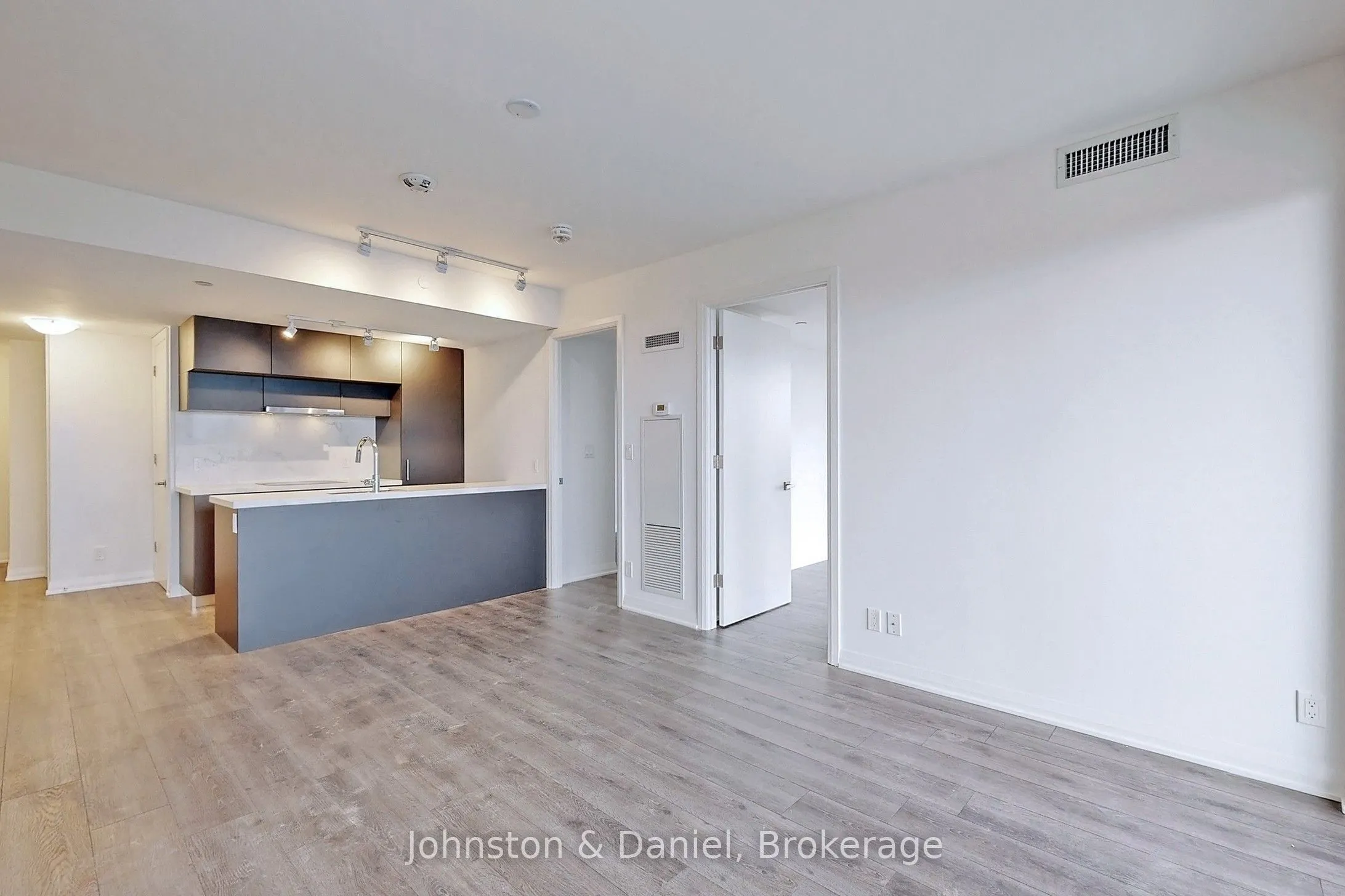 99 Foxbar Road #1404