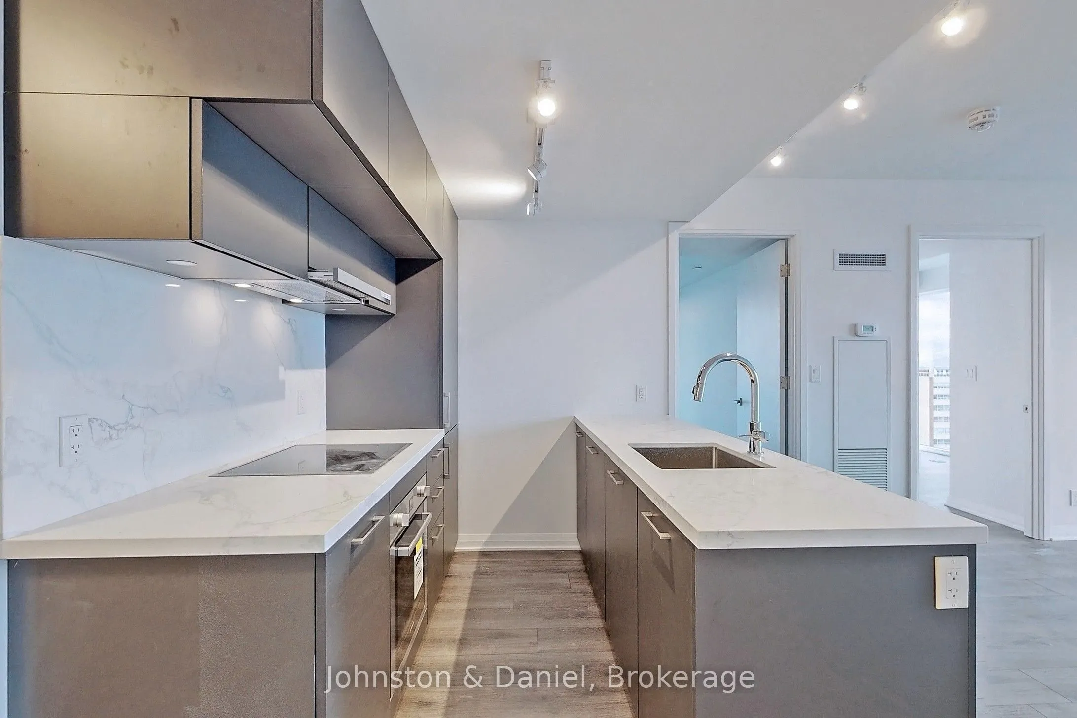 99 Foxbar Road #1404