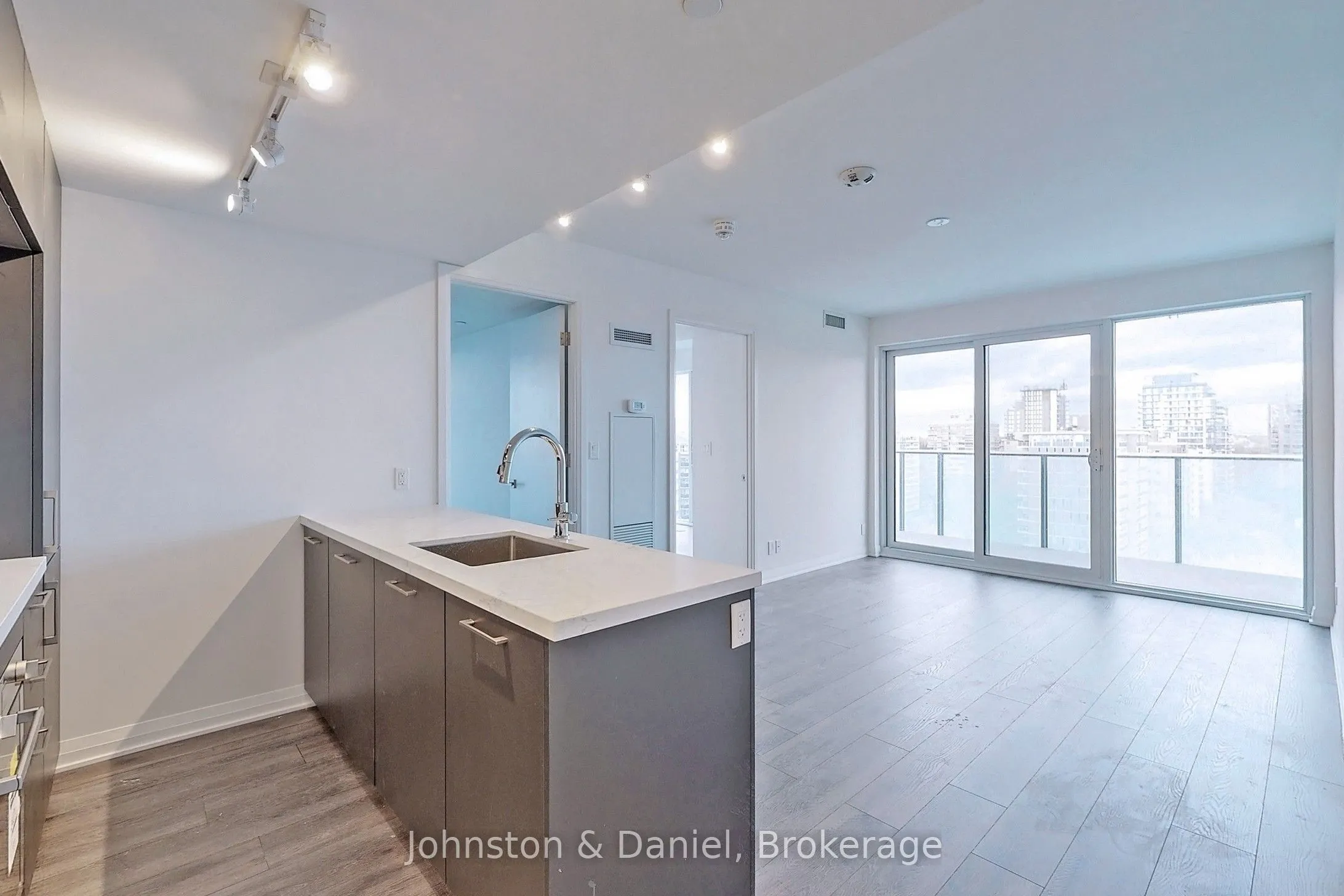 99 Foxbar Road #1404