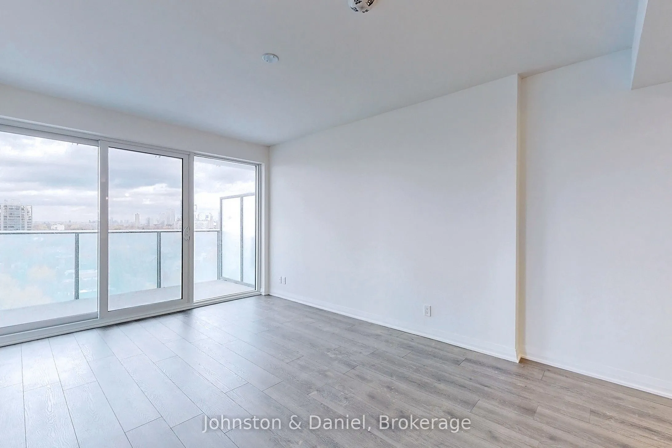 99 Foxbar Road #1404