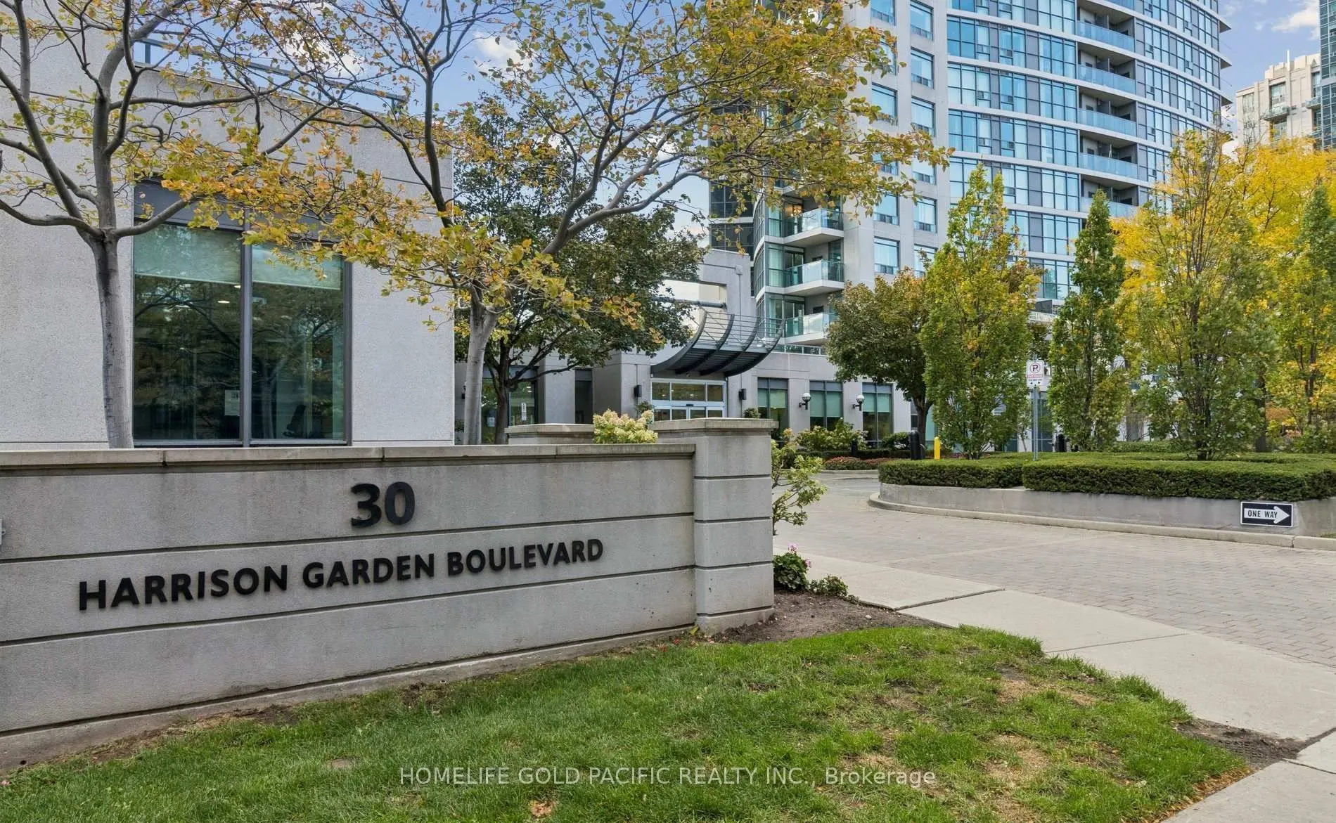 30 Harrison Garden Boulevard #610