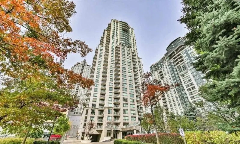 30 Harrison Garden Boulevard #610