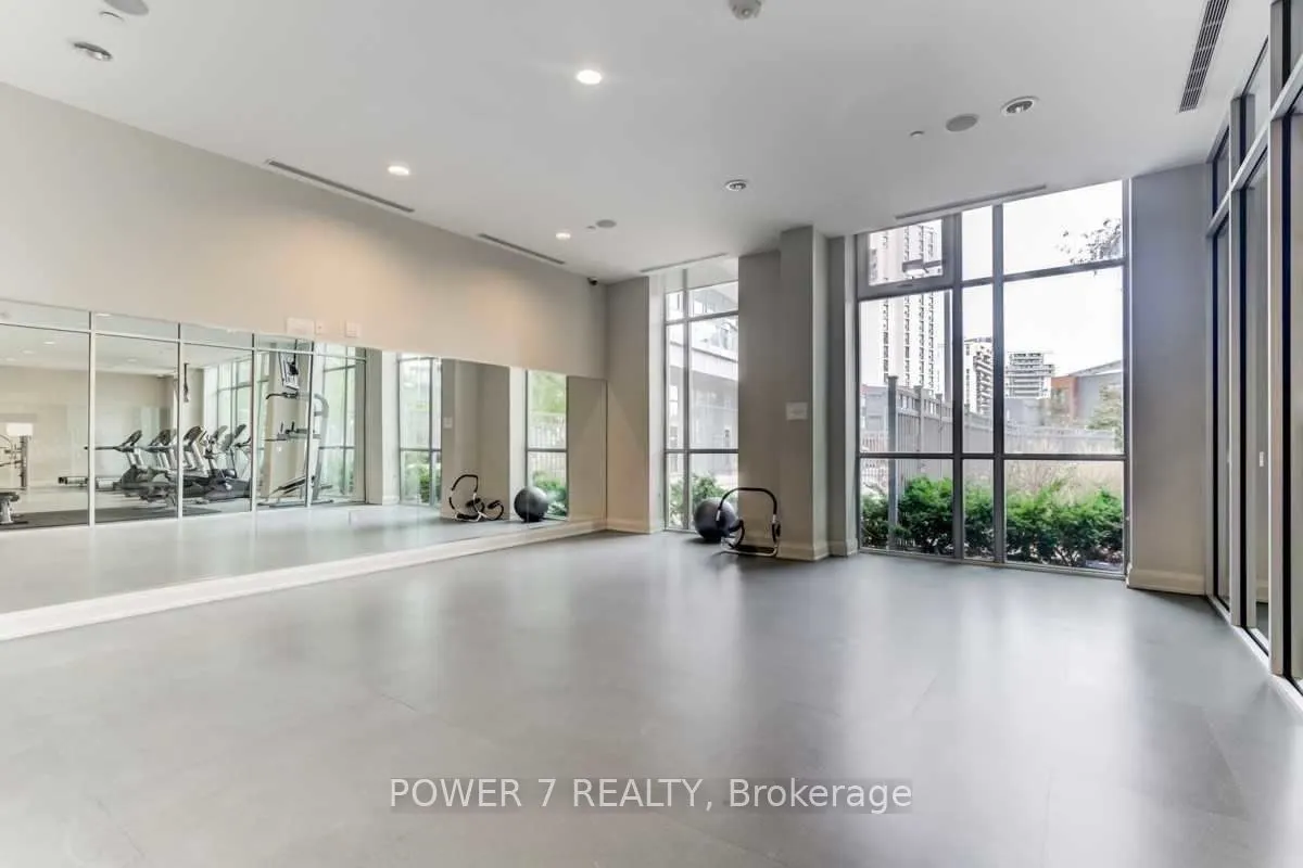 66 Forest Manor Road #2803