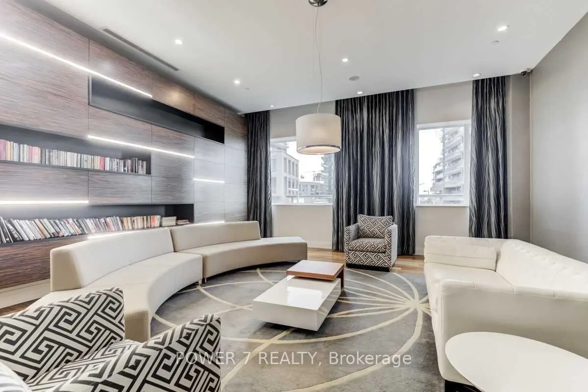 66 Forest Manor Road #2803