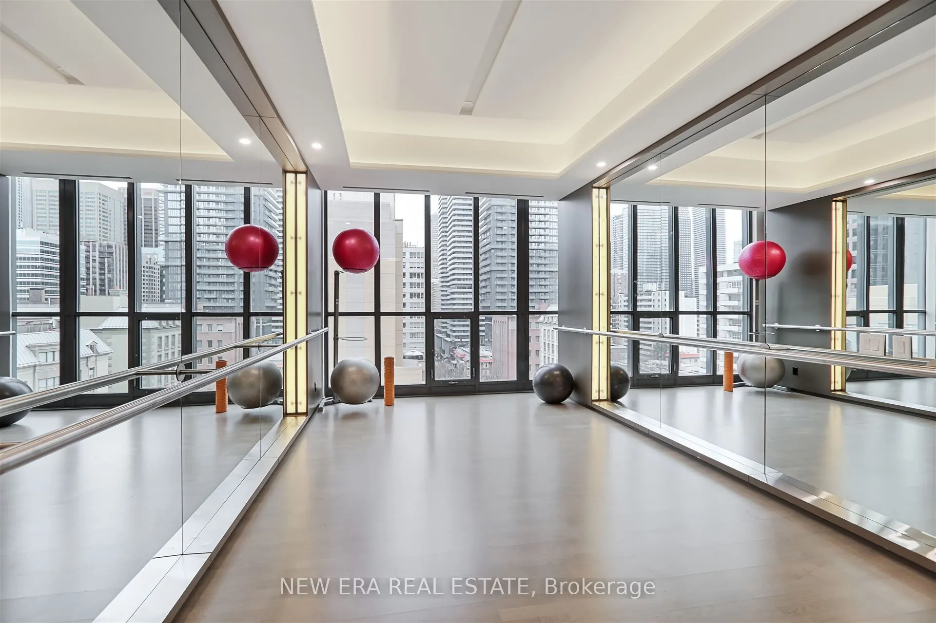 101 Charles Street E #1703