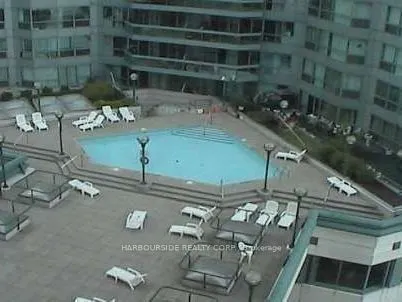 10 Queens Quay Street W #2506