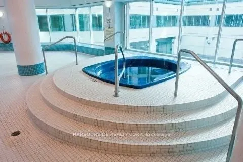 10 Queens Quay Street W #2506