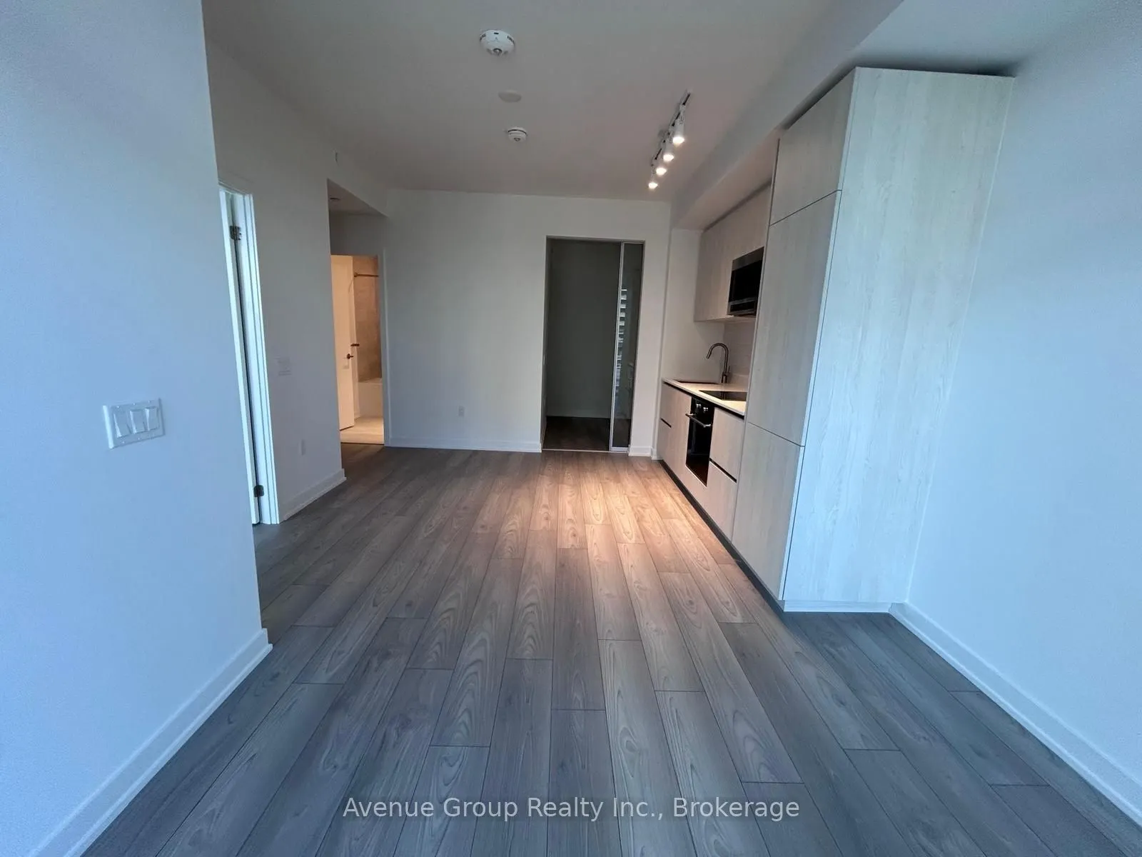 120 Broadway Avenue #1201