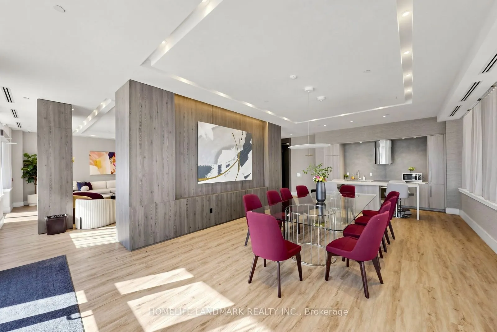75 Canterbury Place #207